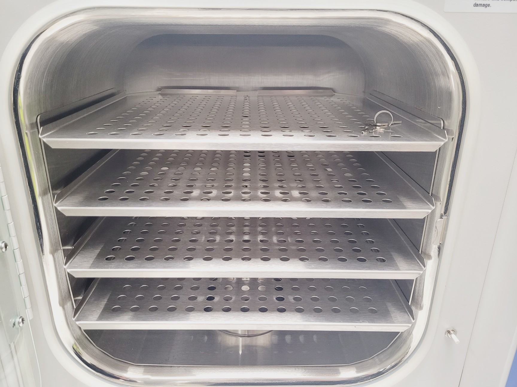 Image of Thermo Scientific MIDI 40 CO2 Benchtop Incubator