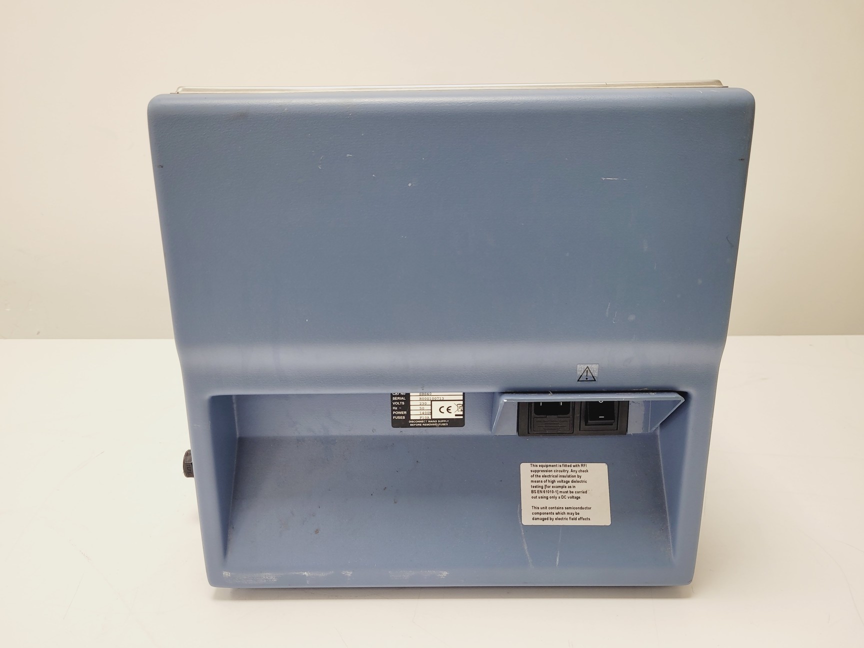 Image of Stuart SBS40 Shaking Water Bath Lab