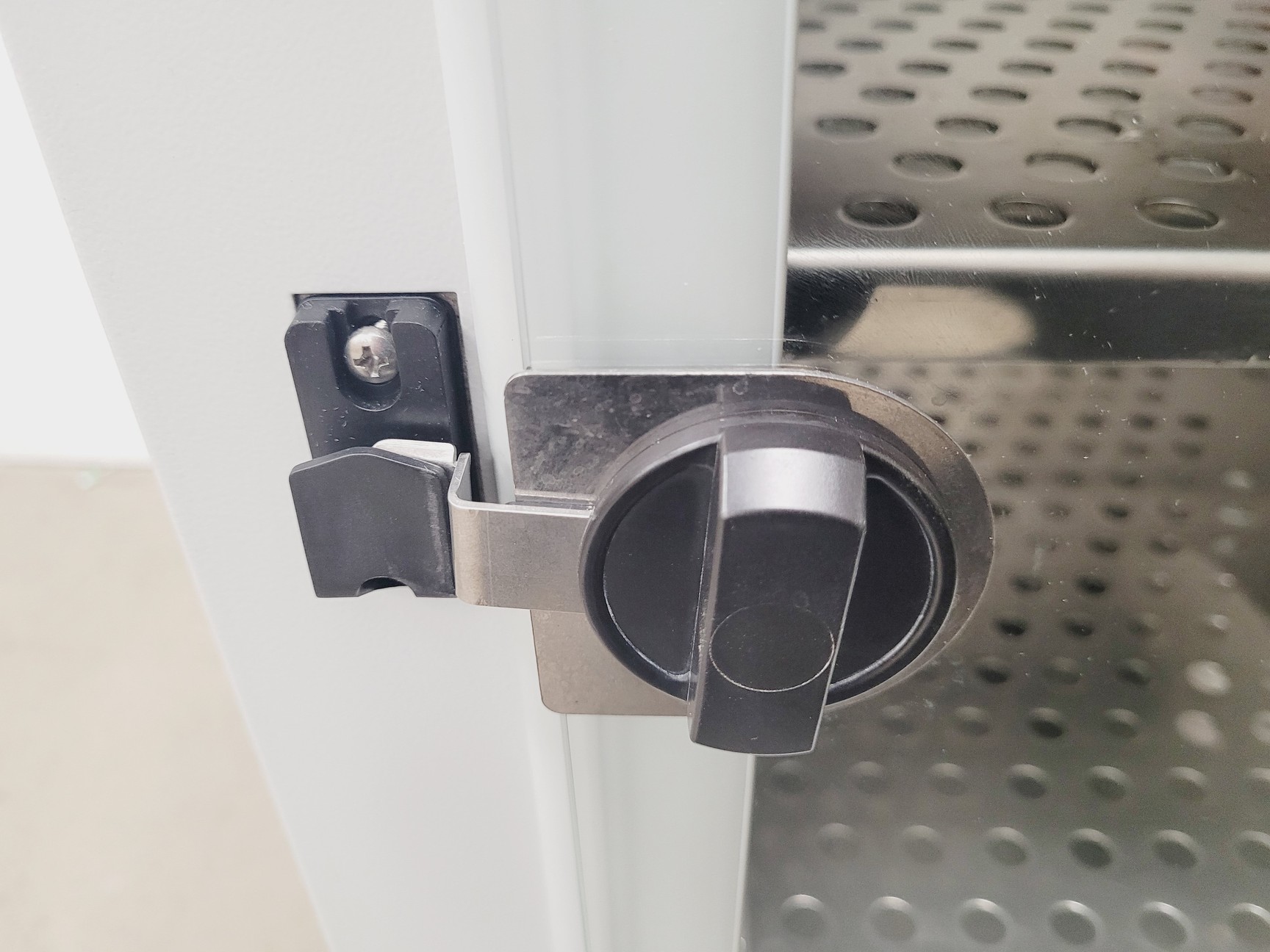 Image of Binder CB 150 Floorstanding Incubator