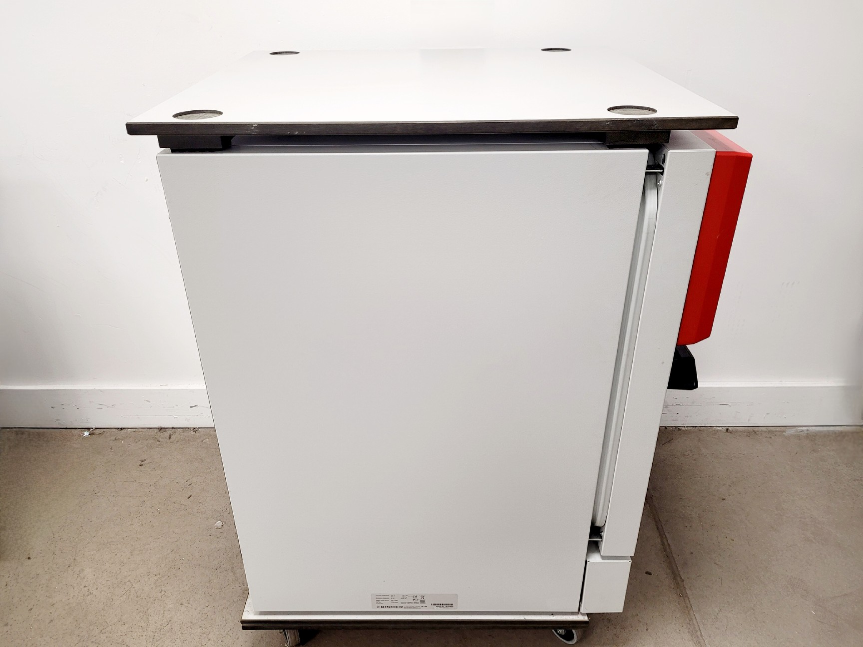 Image of Binder CB 150 Floorstanding Incubator Lab