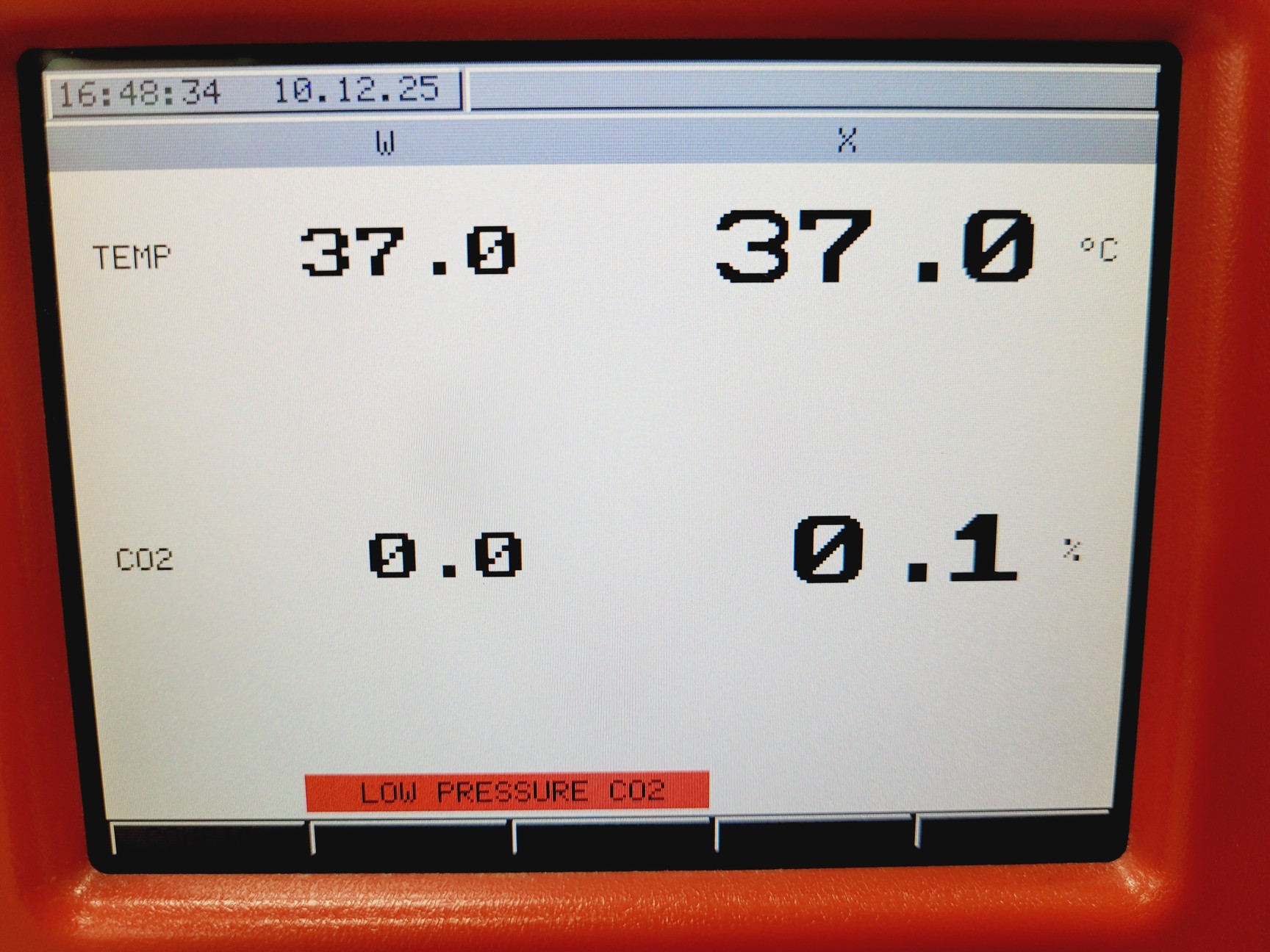 Image of Binder CB 150 Floorstanding Incubator Lab