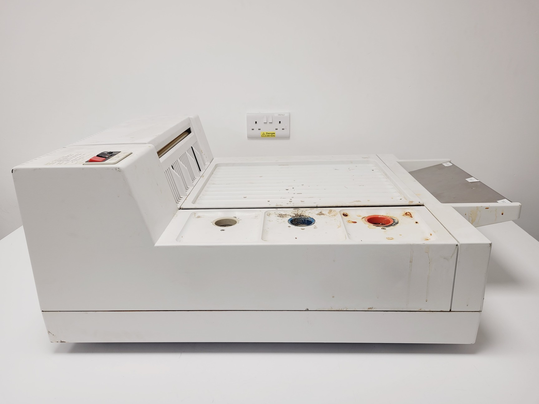 Image of AGFA Curix 60 Tabletop X-Ray Film Processor