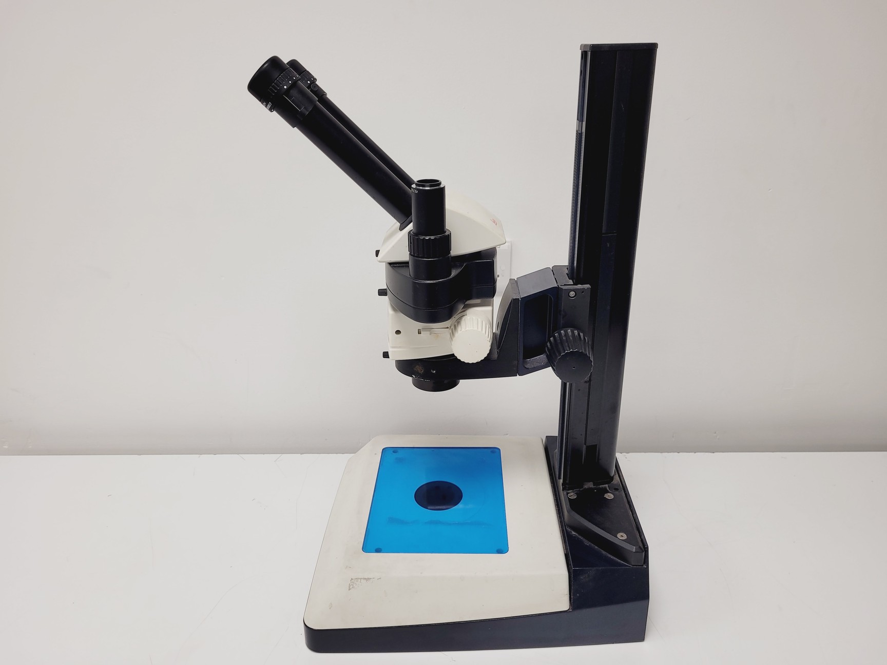 Image of Leica M60 Stereo Microscope, CLS 150 X Light Source, & MPS 60 Interface Panel