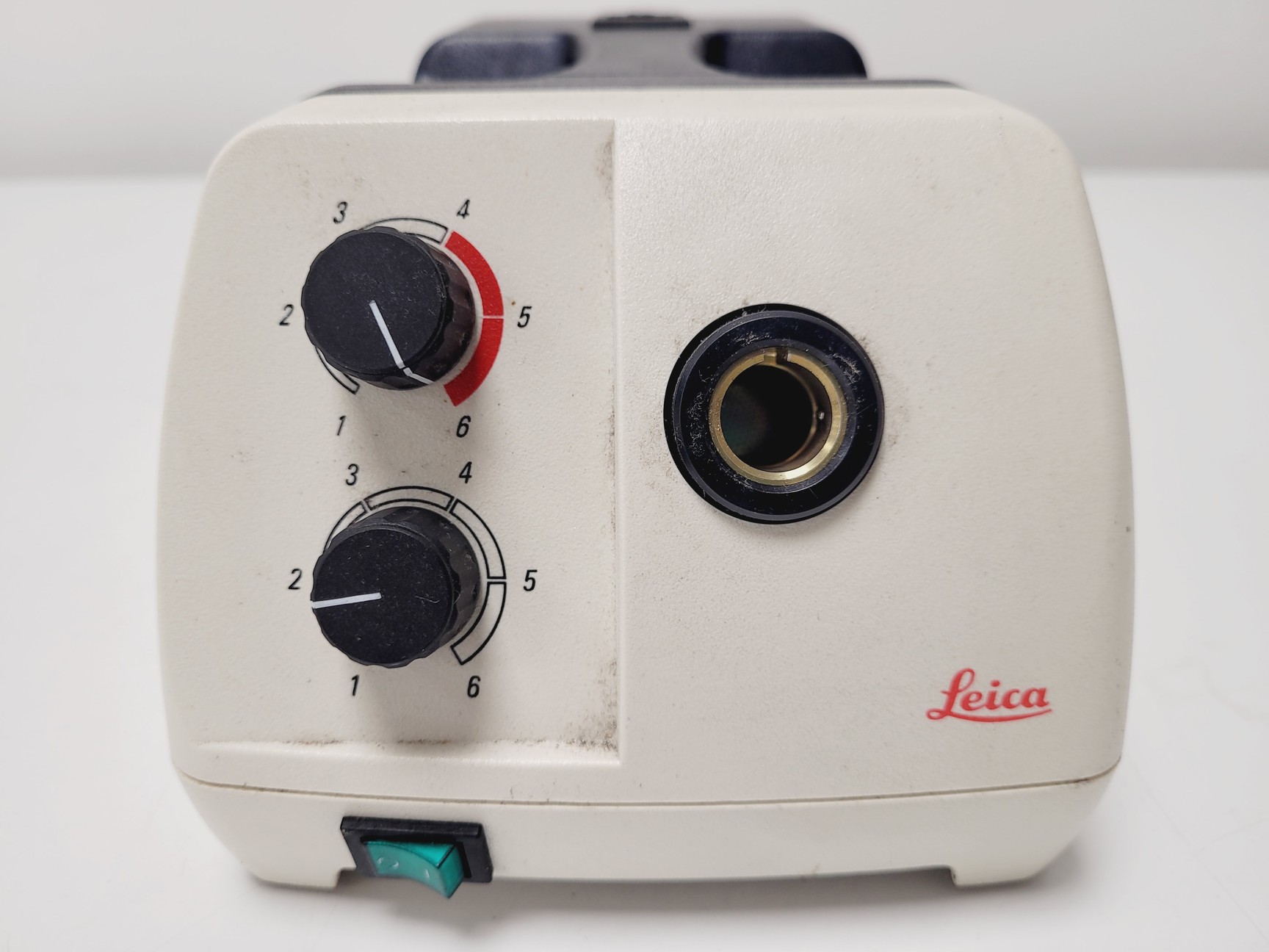 Image of Leica M60 Stereo Microscope, CLS 150 X Light Source, & MPS 60 Interface Panel