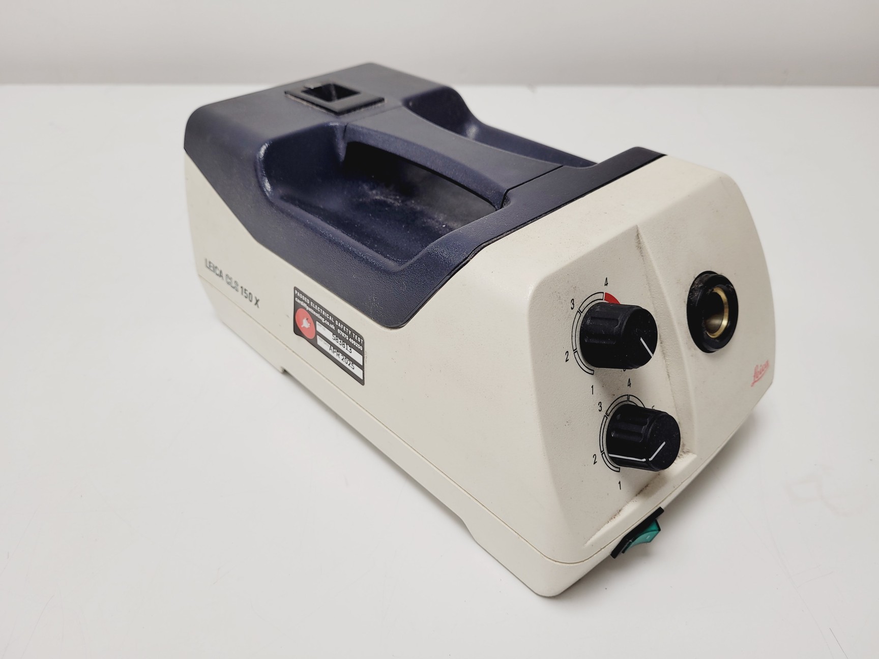 Image of Leica M60 Stereo Microscope, CLS 150 X Light Source, & MPS 60 Interface Panel