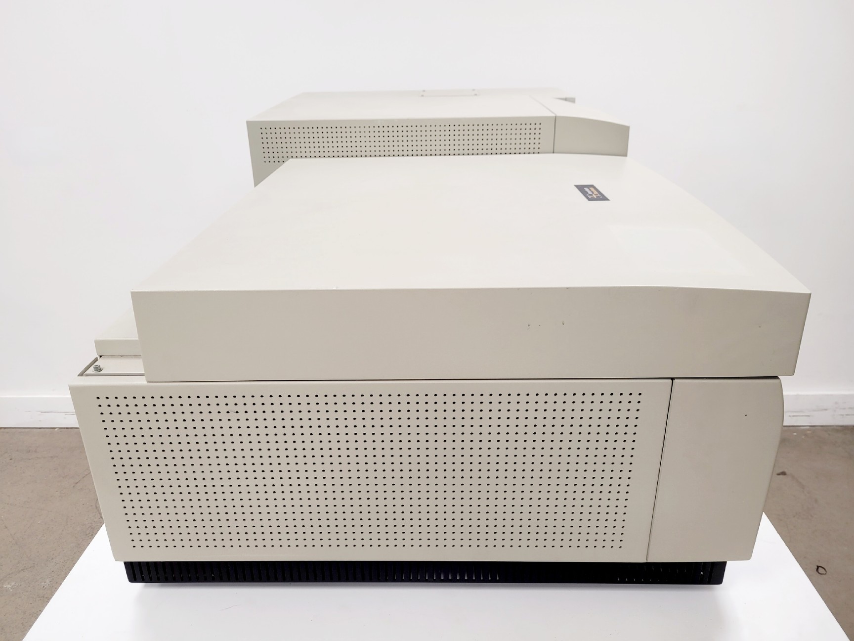 Image of Typhoon 9400 Variable Mode Imager with Blue Laser Module