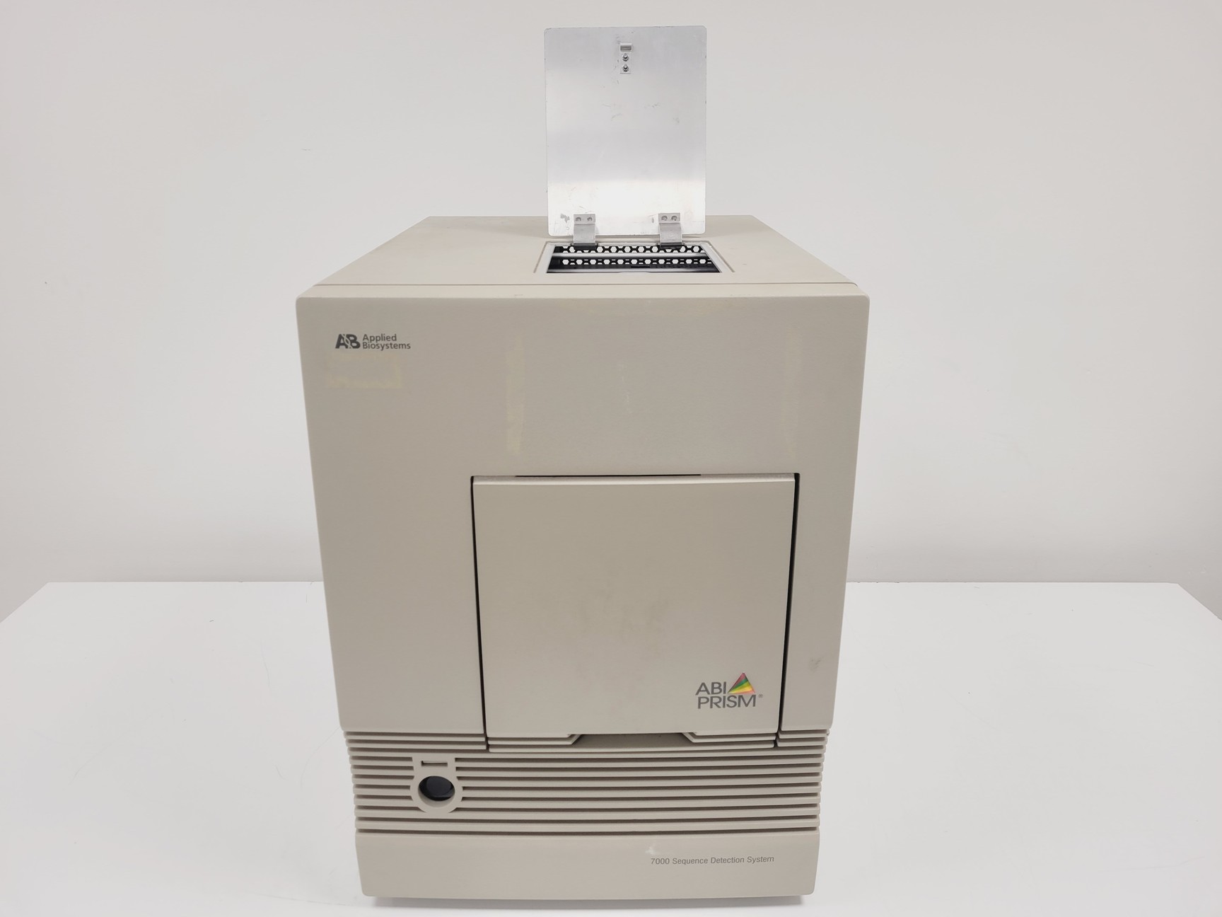 Image of Applied Biosystems Prism 7000 Sequence Detection System