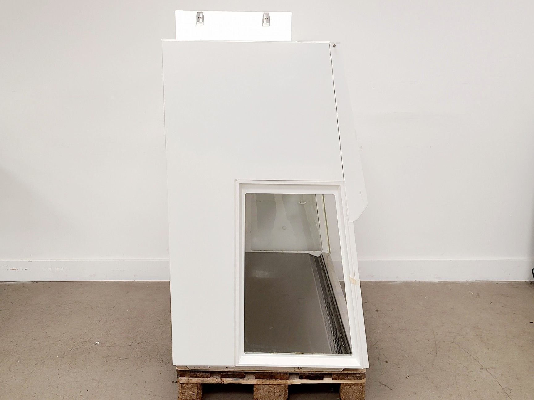 Image of Scanlaf Mars 1200 Class II Biological Safety Cabinet with Stand