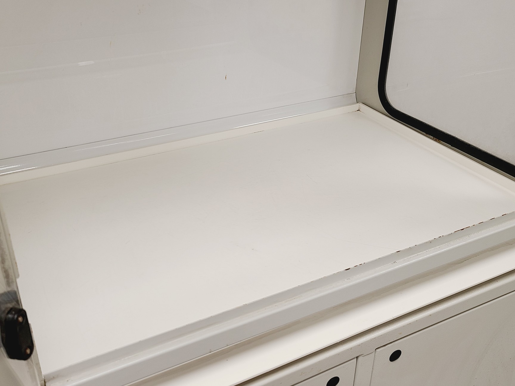 Image of ASTEC Monair Microflow Recirculating Fume Cabinet