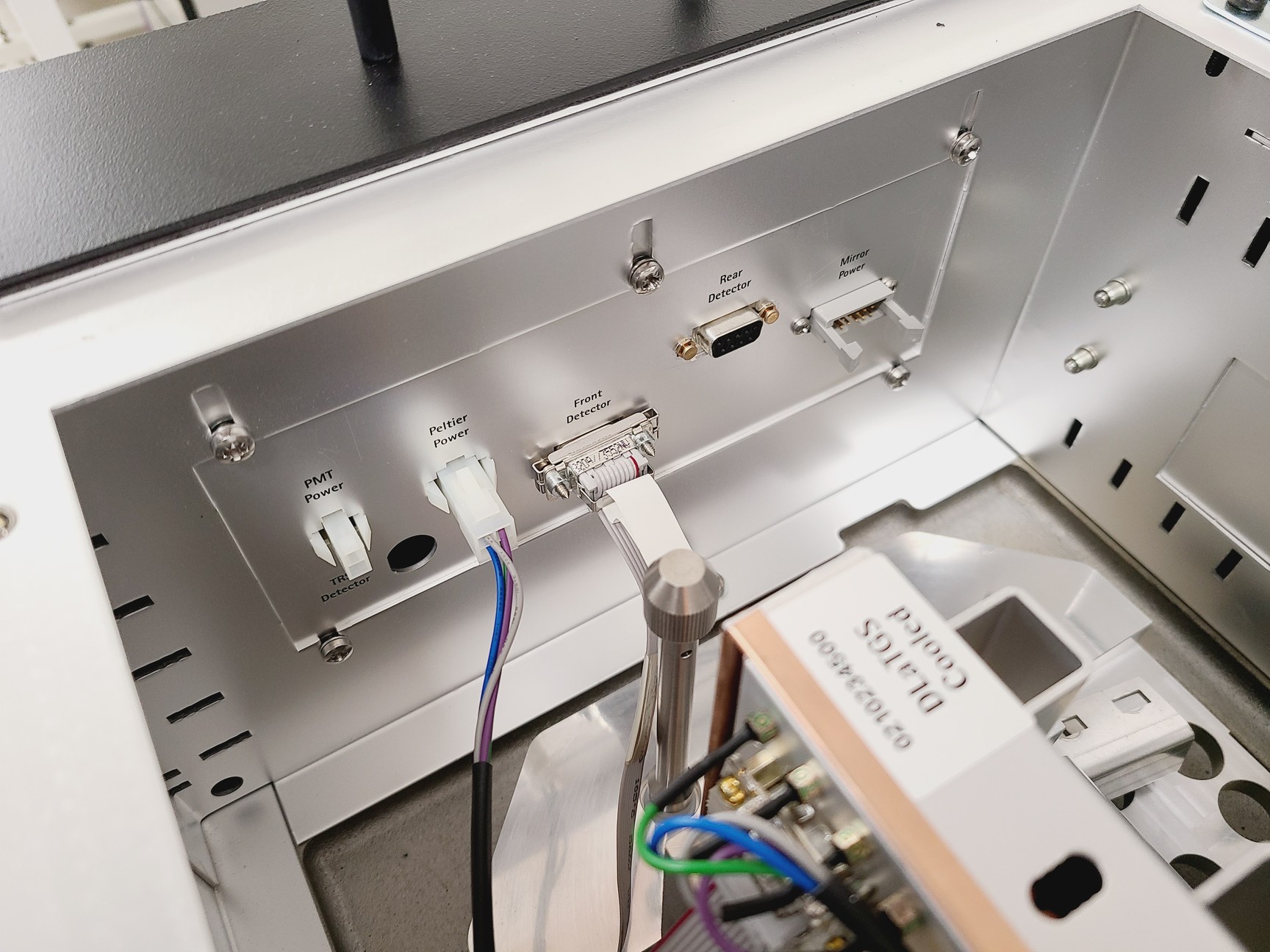 Image of Agilent Technologies Cary 660 FTIR Spectrometer w/ PC Lab