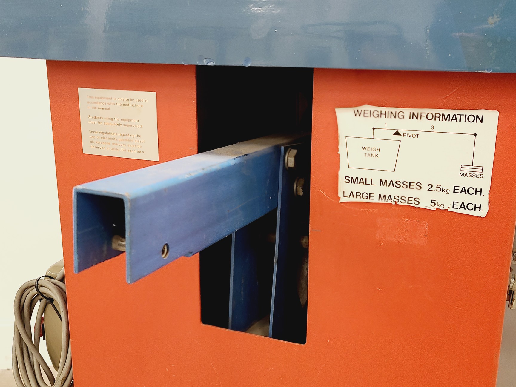 Image of TecQuipment Model H1 Hydraulic Bench