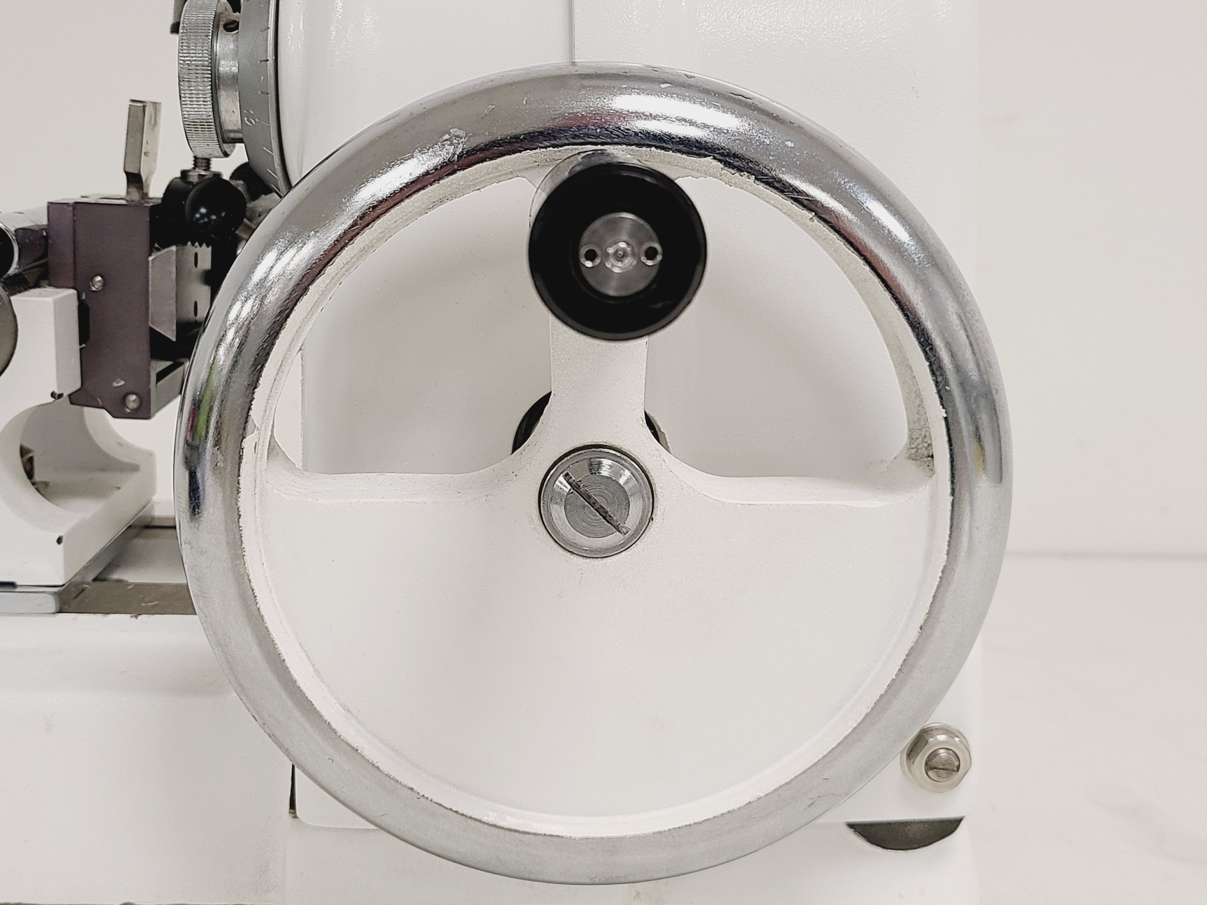 Image of Brunel YDM Rotary Microtome