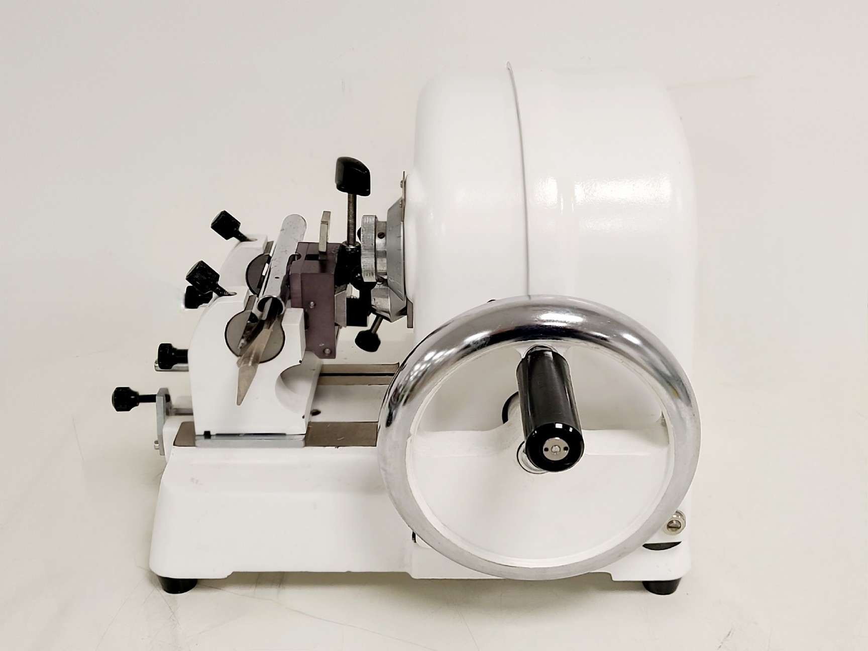 Image of Brunel YDM Rotary Microtome