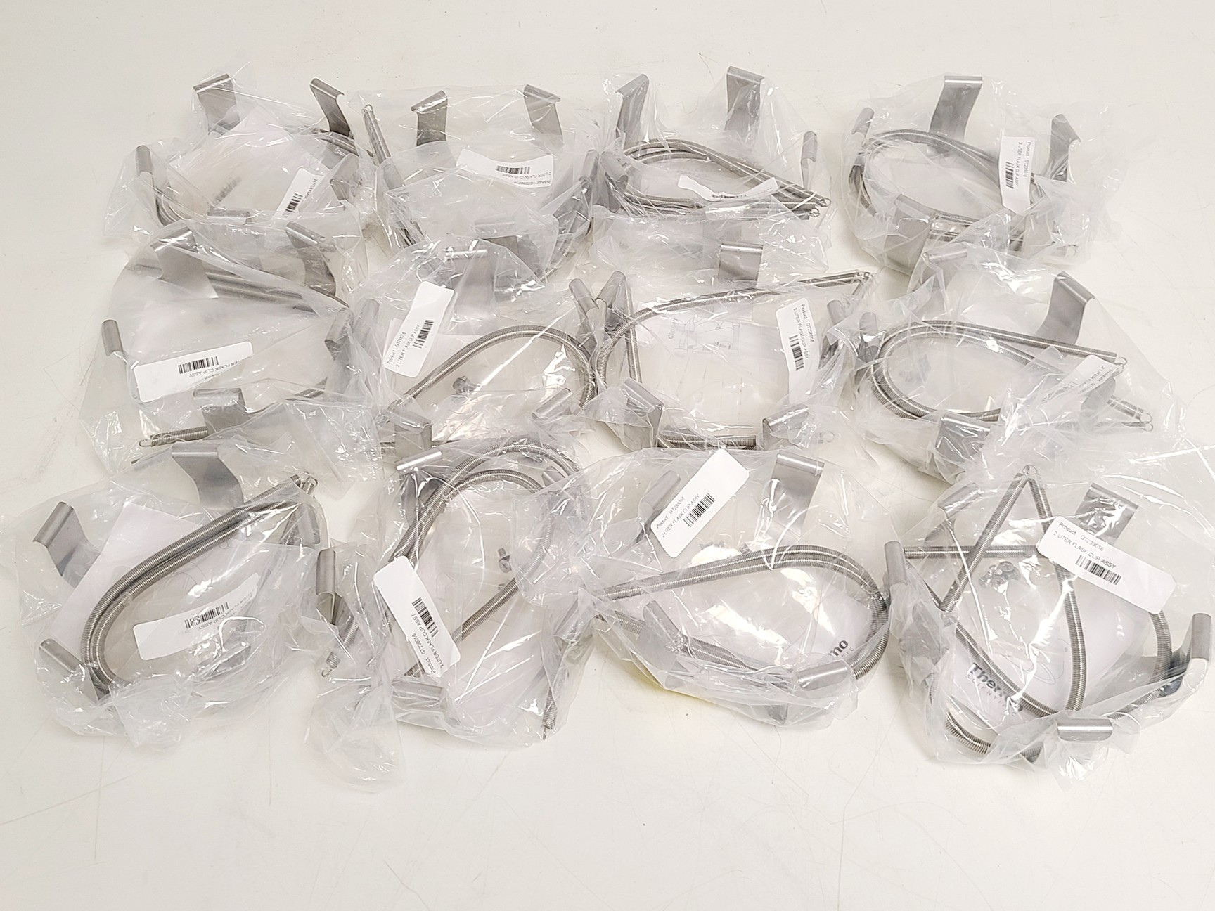 Image of Lot of ThermoFisher MAXQ 8000 Shaking Incubator Flask Clips and Clamps 