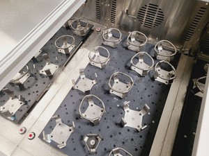 Thumbnail image of New Brunswick Scientific Innova 4300 Shaking Incubator Lab