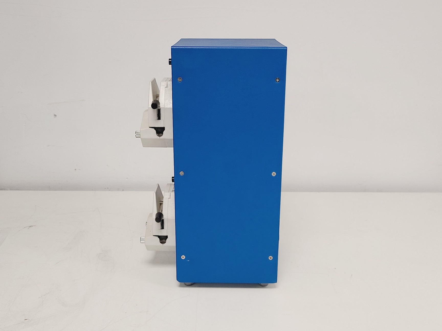 Image of Art Robbins Instruments ARI Phoenix Crystallization Dispenser Liquid Handler