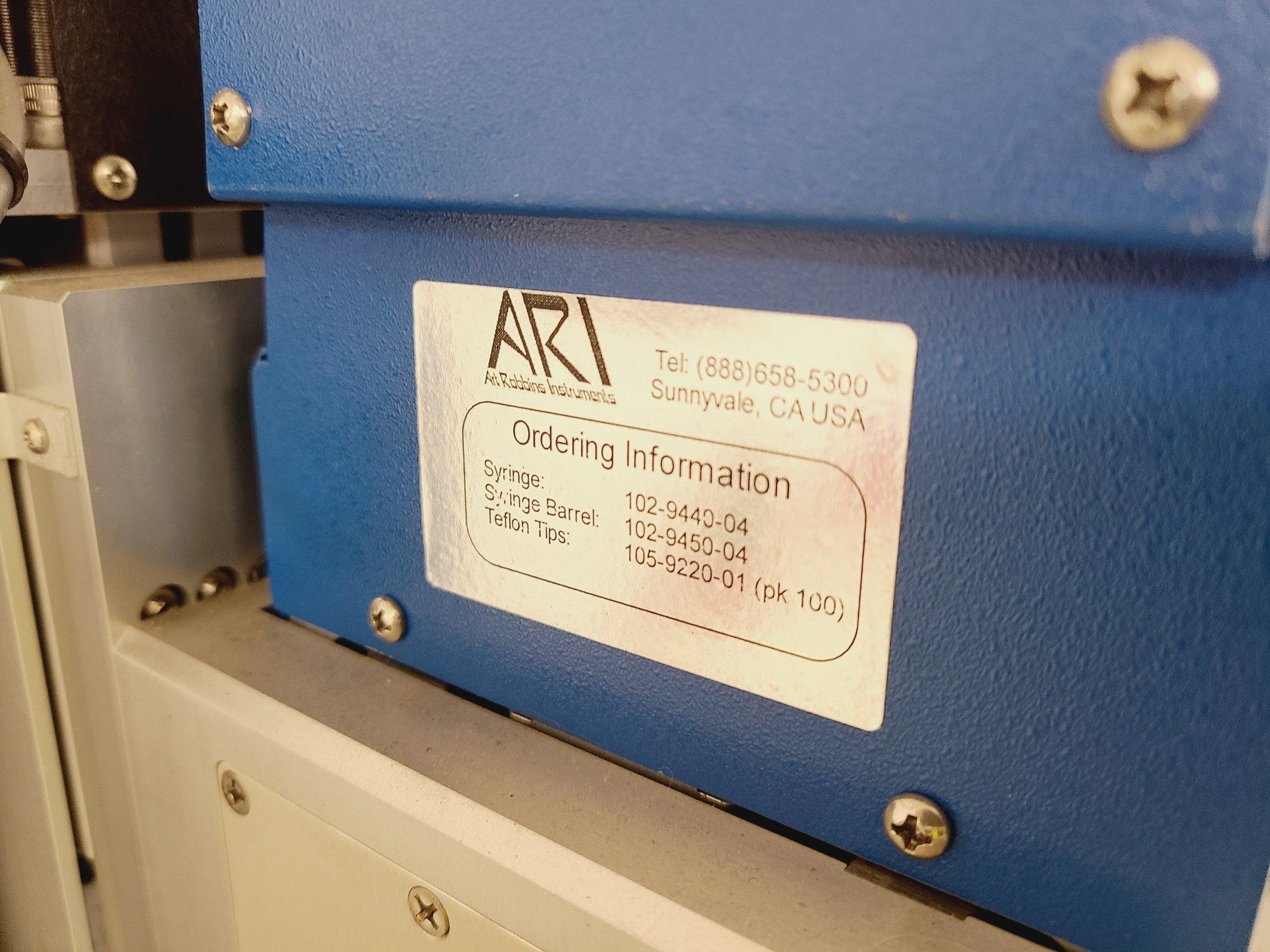 Image of Art Robbins Instruments ARI Phoenix Crystallization Dispenser Liquid Handler