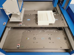 Thumbnail image of Art Robbins Instruments ARI Phoenix Crystallization Dispenser Liquid Handler