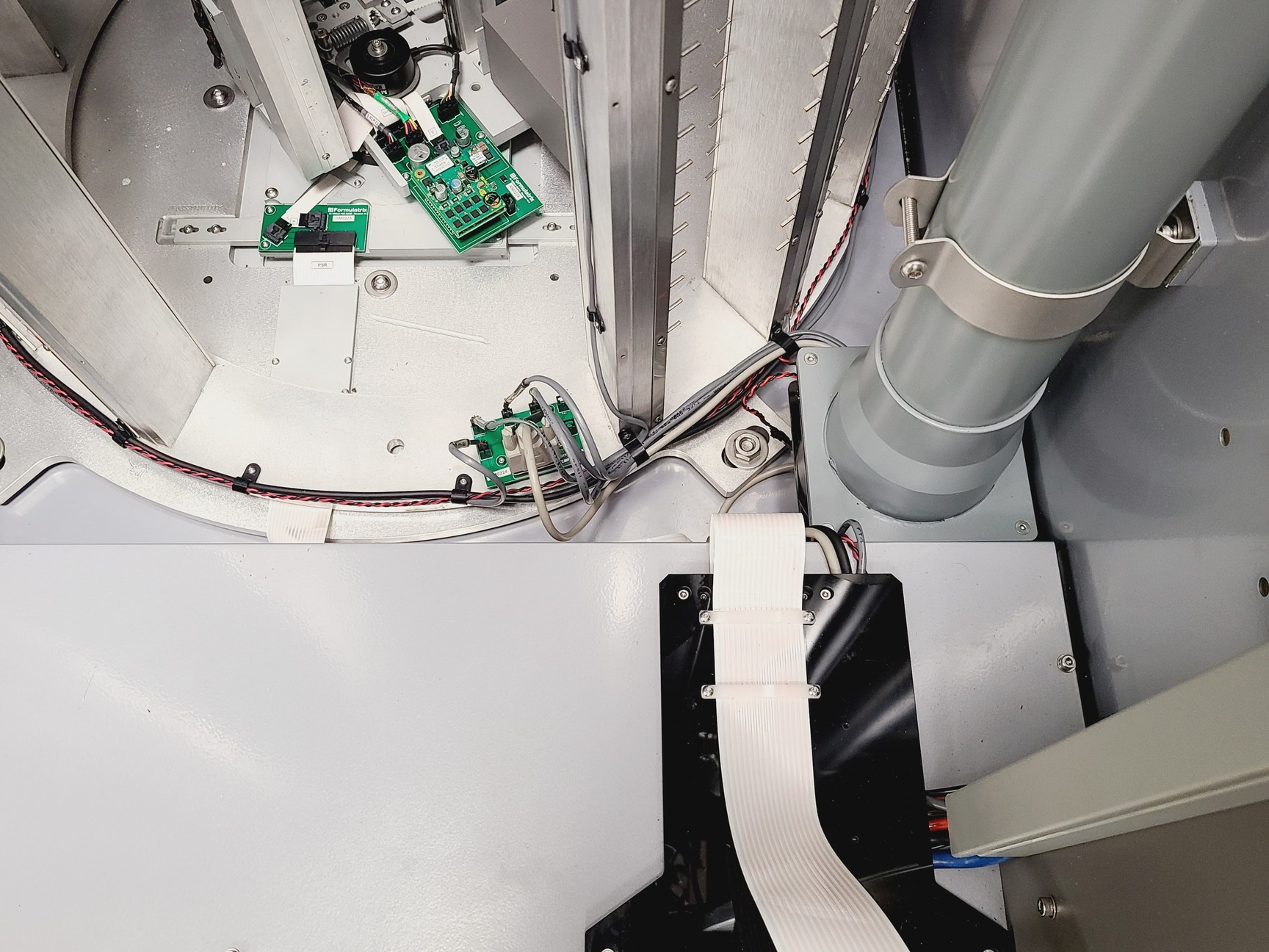 Image of Formulatrix R-1000 Rock Imager Protein Crystallization Imager Lab