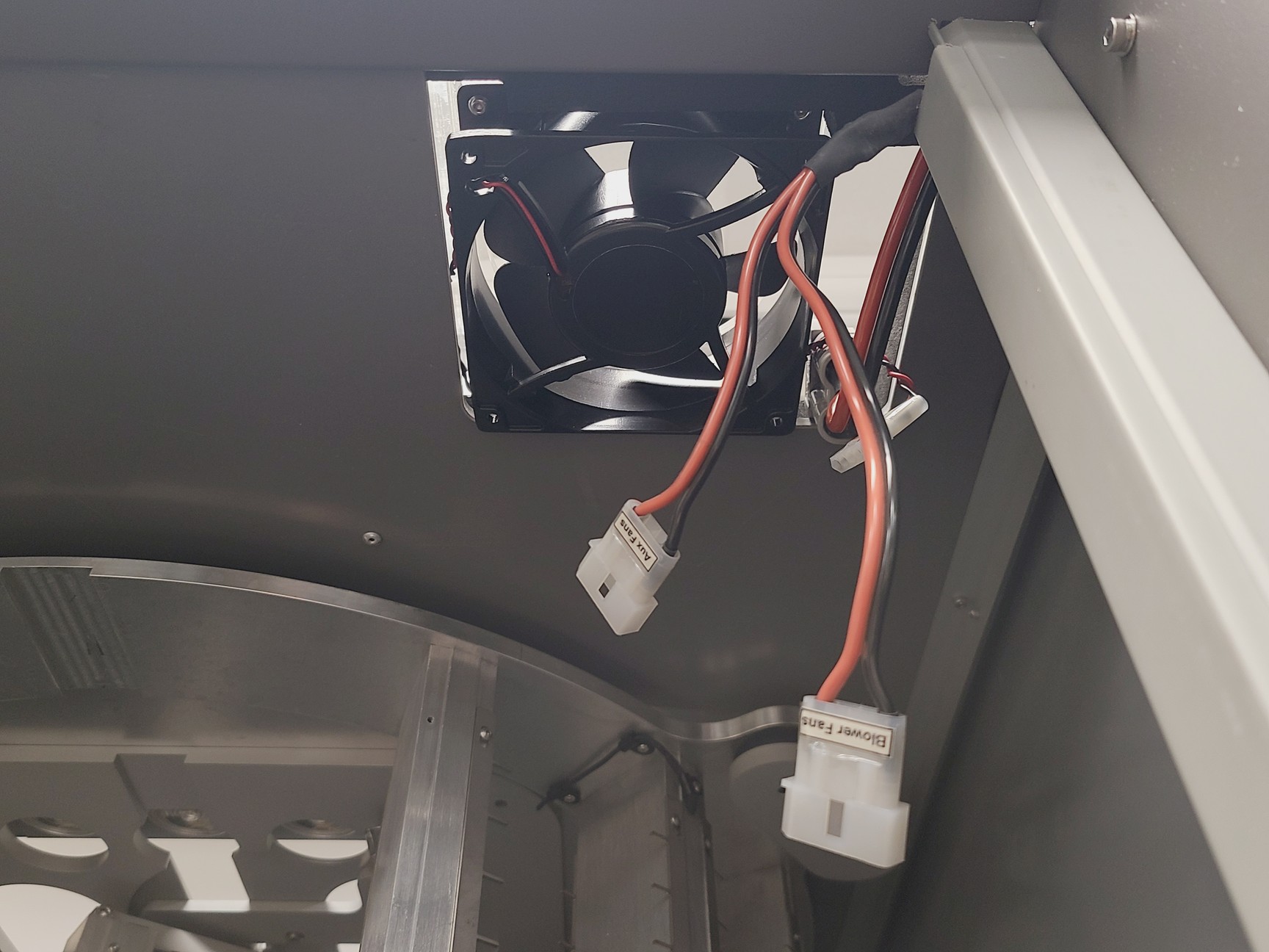 Image of Formulatrix R-1000 Rock Imager Protein Crystallization Imager Lab