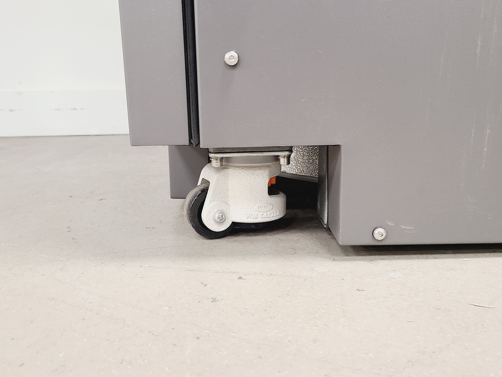 Image of Formulatrix R-1000 Rock Imager Protein Crystallization Imager Lab