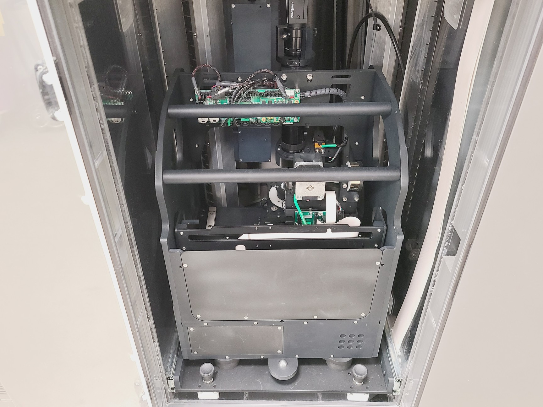Image of Formulatrix Rock Imager 1000 with Double Stacked Cooling System Lab