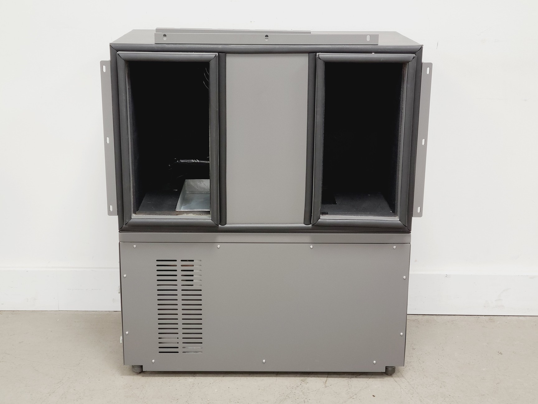 Image of Formulatrix Rock Imager 1000 with Double Stacked Cooling System Lab