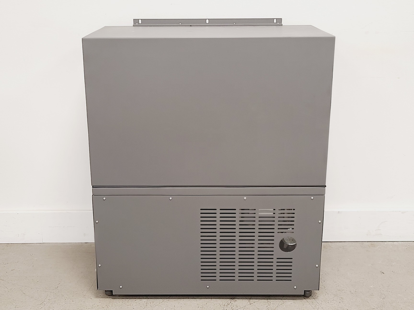 Image of Formulatrix Rock Imager 1000 with Double Stacked Cooling System Lab