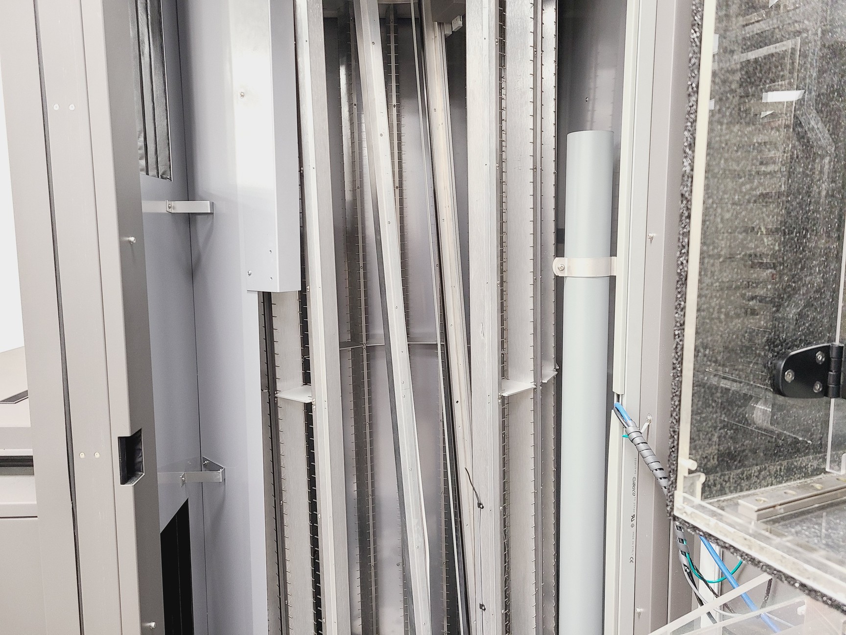 Image of Formulatrix Rock Imager 1000 with Double Stacked Cooling System Lab