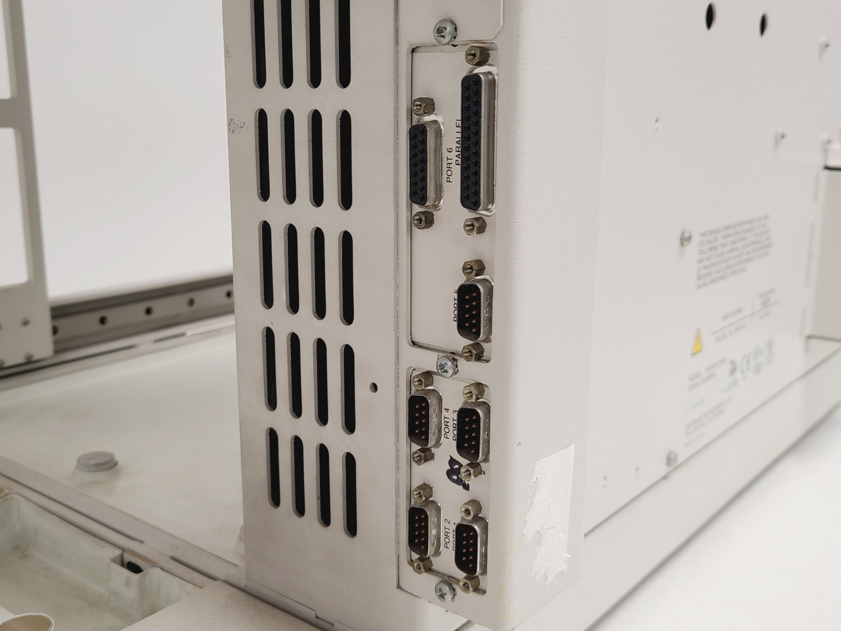 Image of Beckman Coulter Biomek 2000 Laboratory Automation Workstation Lab