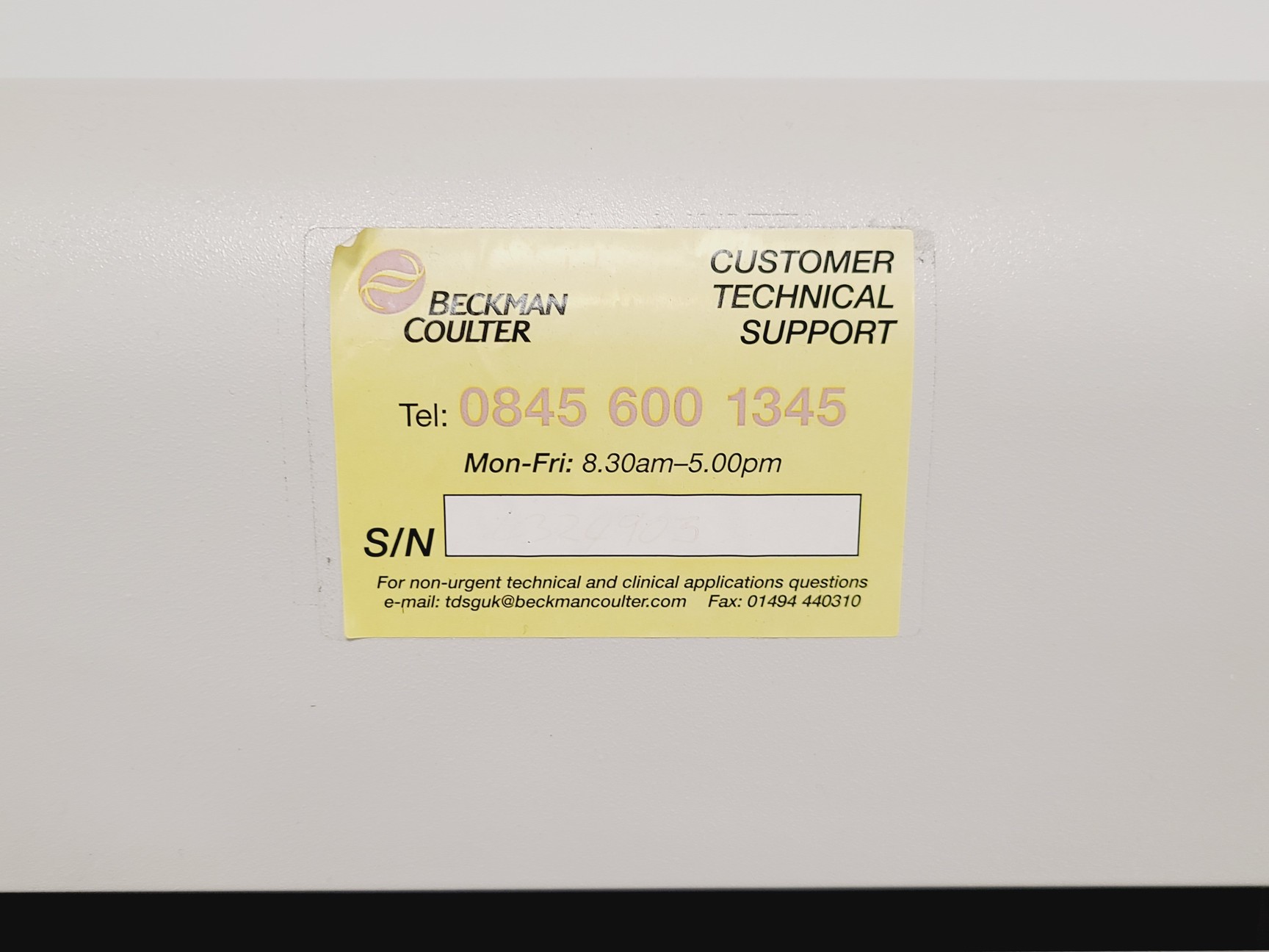 Image of Beckman Coulter Biomek 2000 Laboratory Automation Workstation Lab