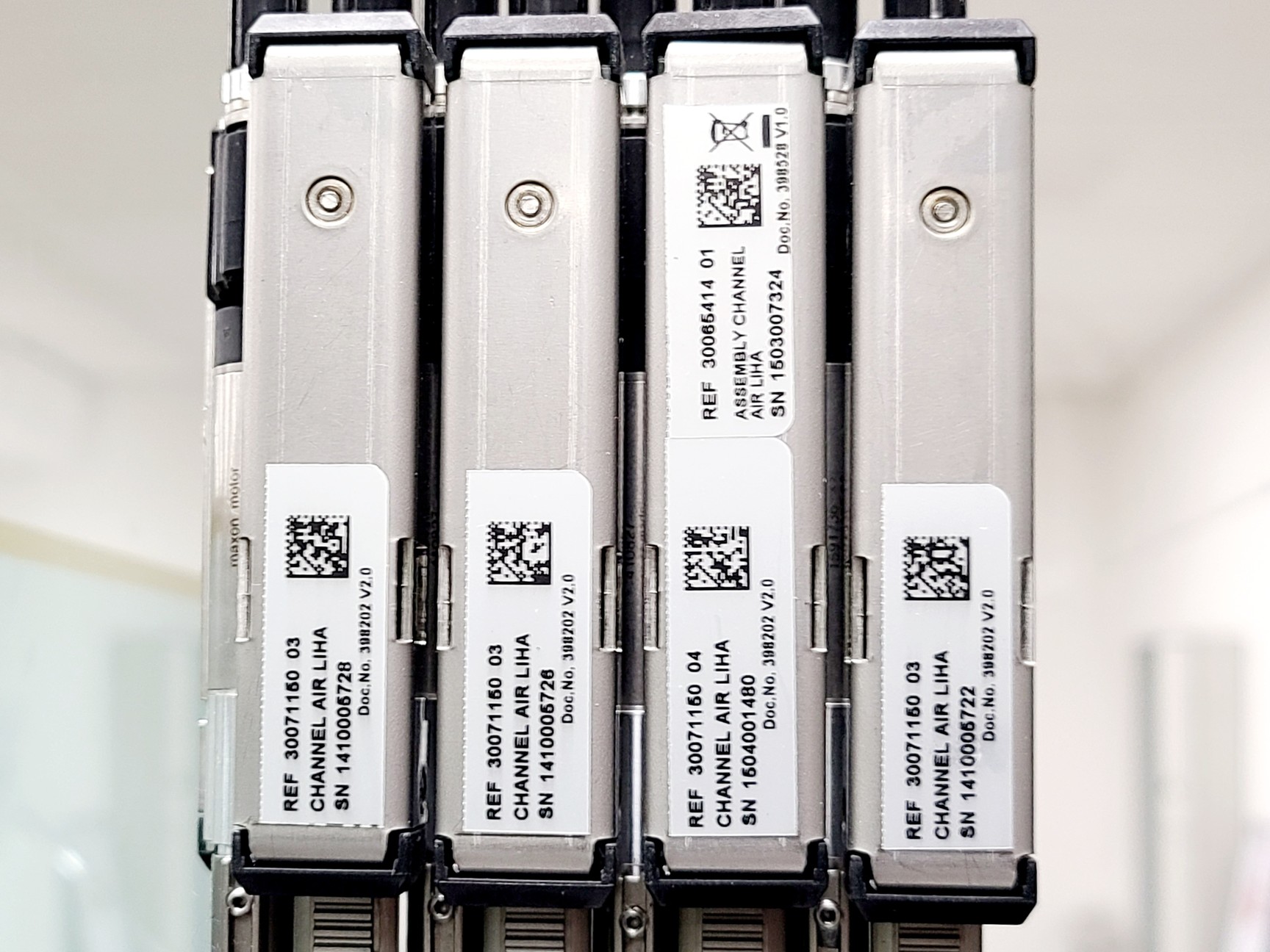 Image of Tecan Freedom Evo-2 200 Liquid Handler w/ Tips, Accessories and Software Lab