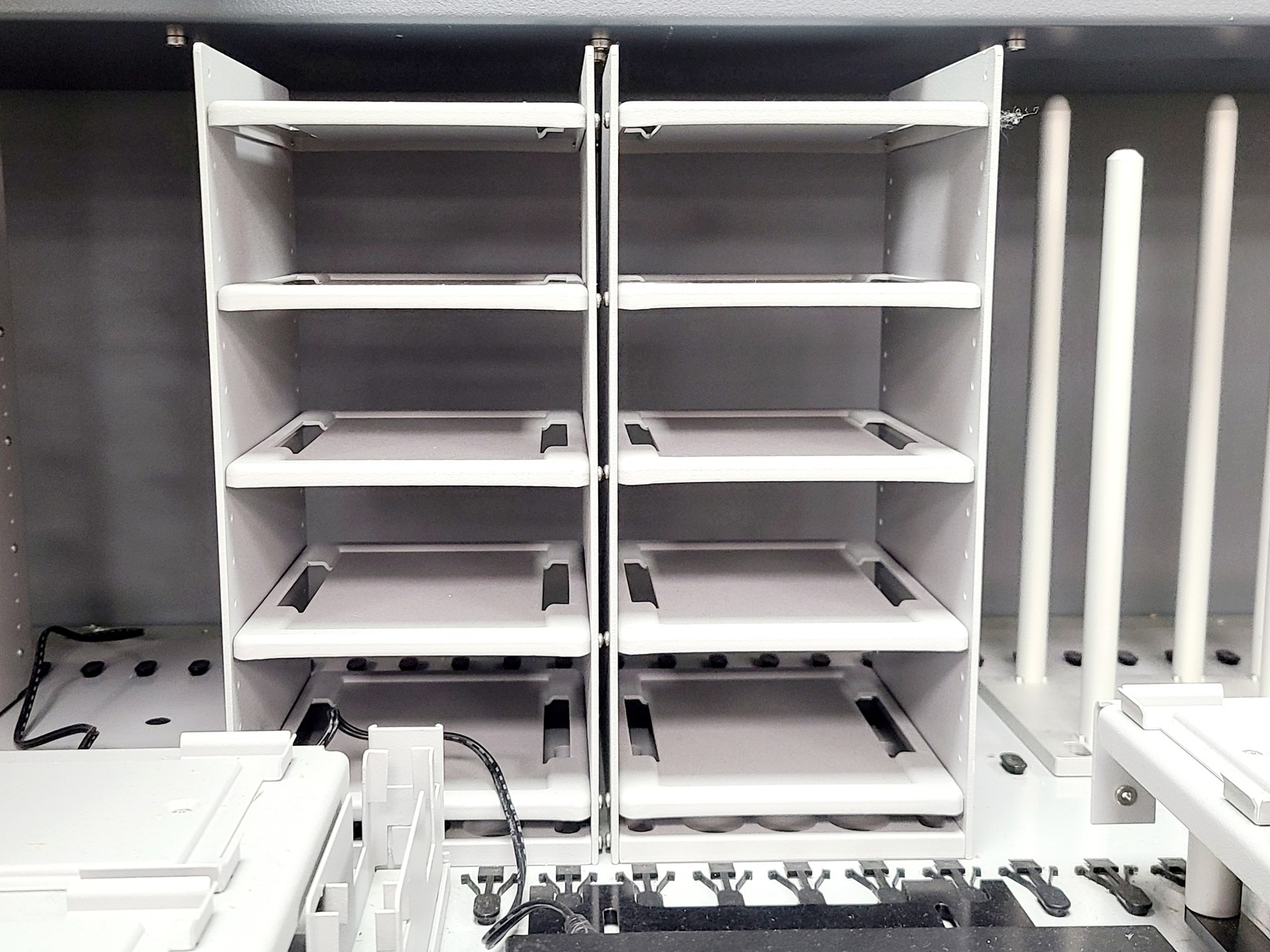 Image of Tecan Freedom Evo-2 200 Liquid Handler w/ Tips, Accessories and Software Lab