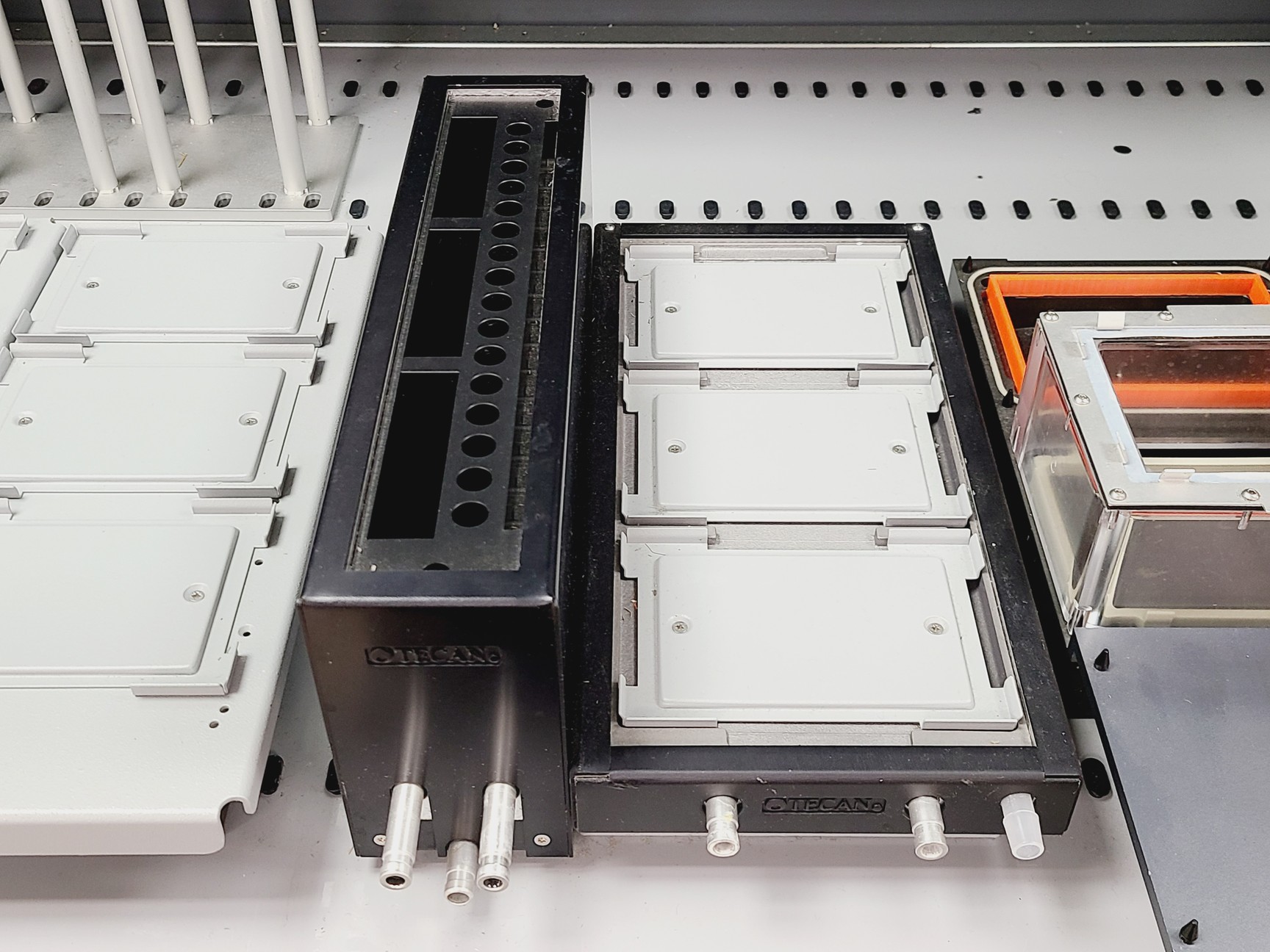 Image of Tecan Freedom Evo-2 200 Liquid Handler w/ Tips, Accessories and Software Lab