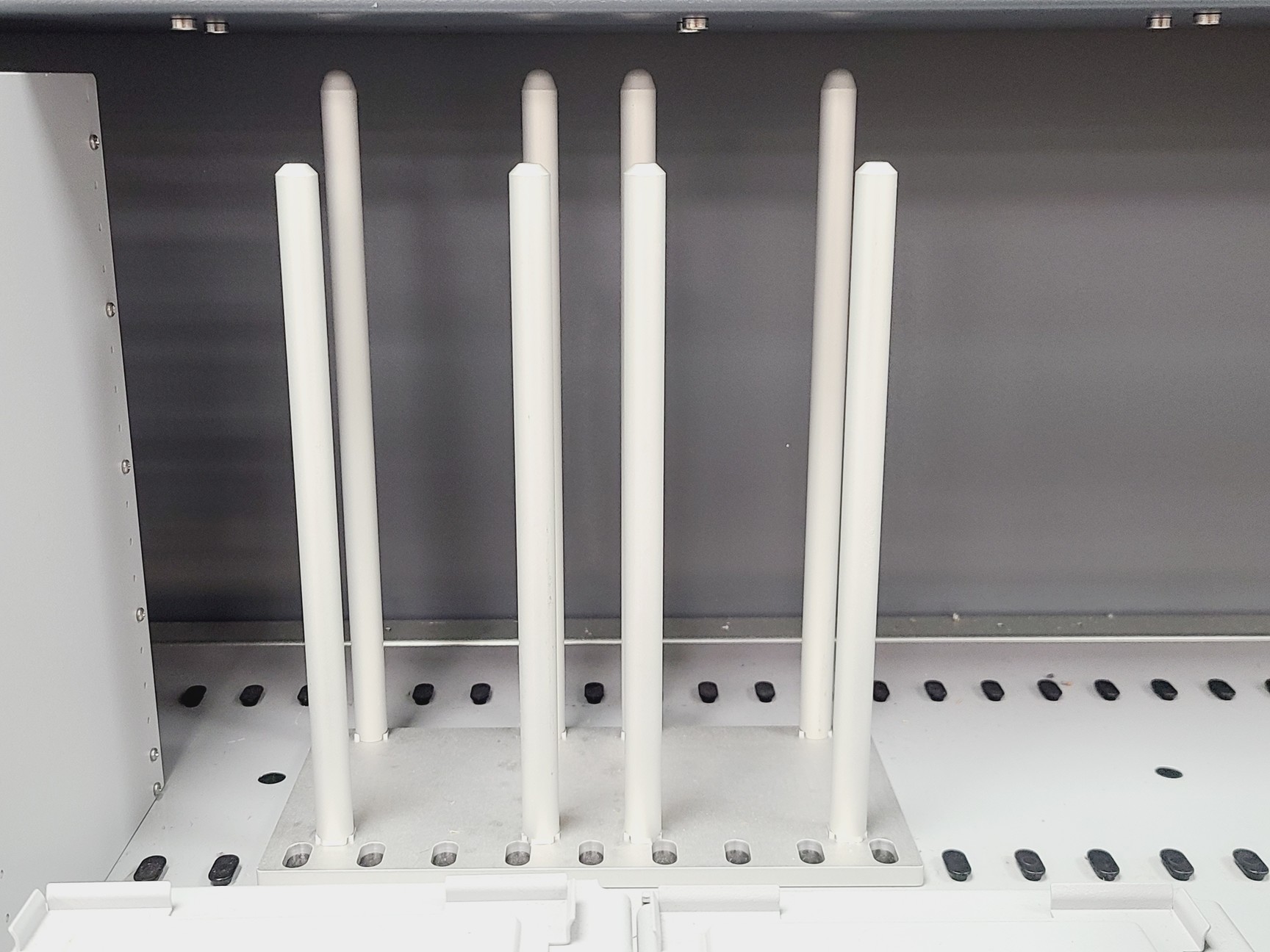 Image of Tecan Freedom Evo-2 200 Liquid Handler w/ Tips, Accessories and Software Lab