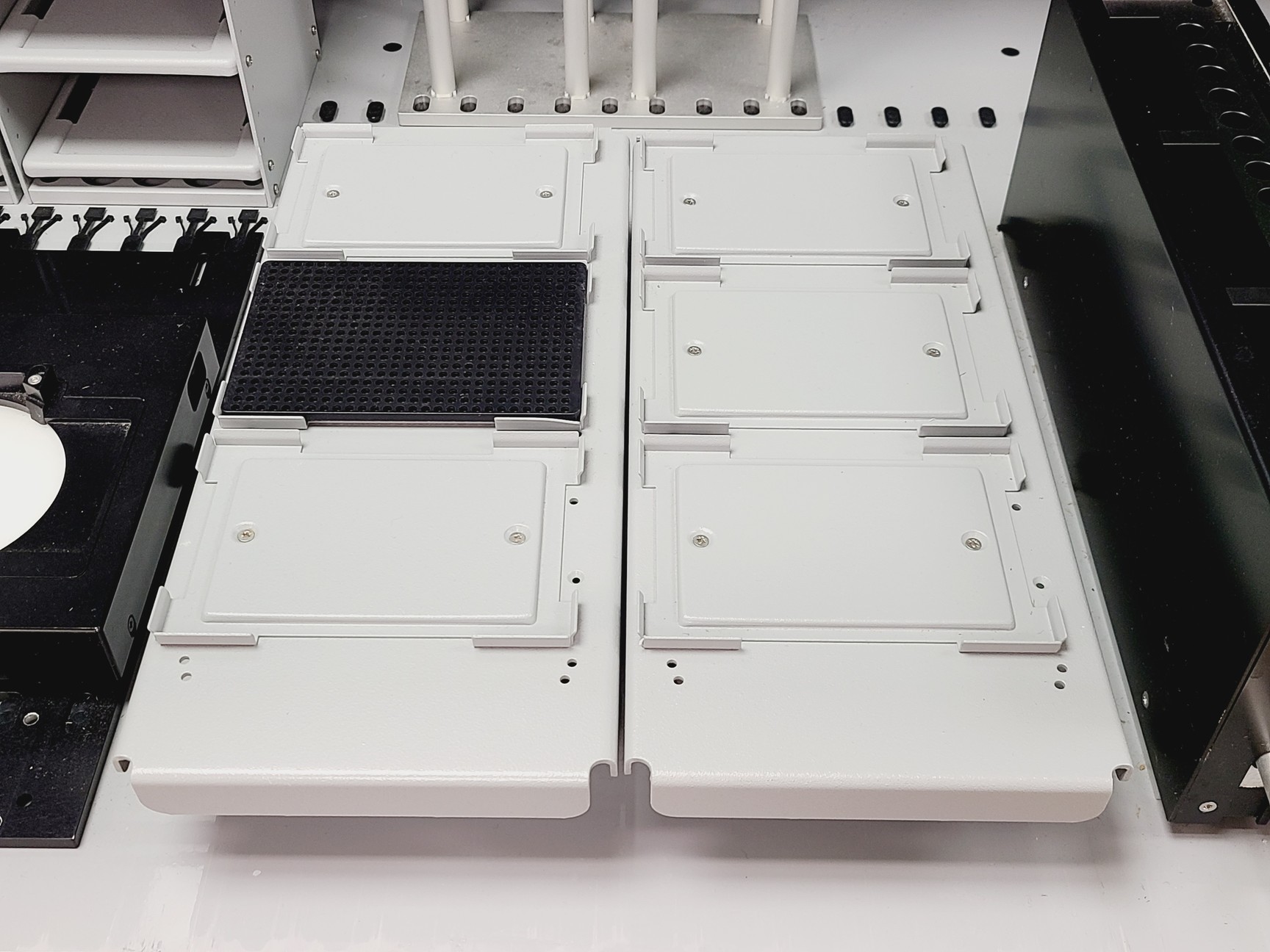 Image of Tecan Freedom Evo-2 200 Liquid Handler w/ Tips, Accessories and Software Lab