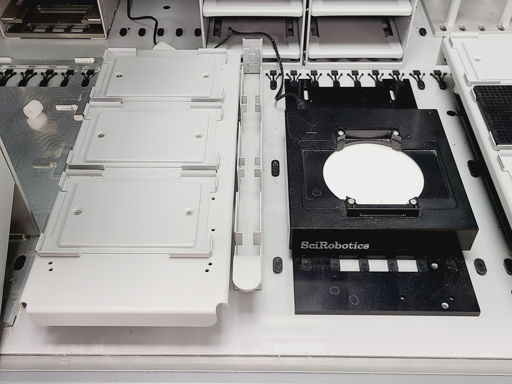 Image of Tecan Freedom Evo-2 200 Liquid Handler w/ Tips, Accessories and Software Lab