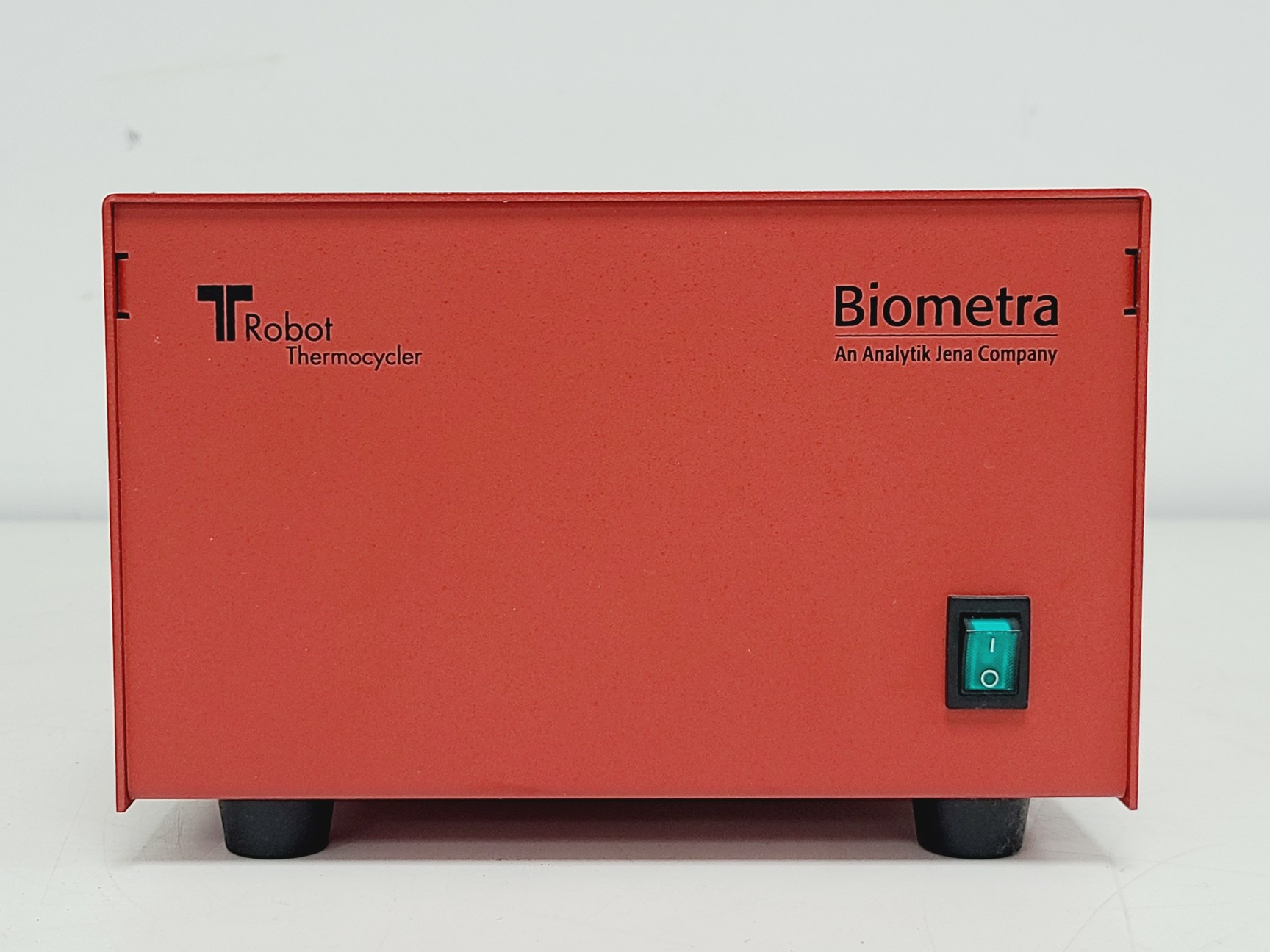 Image of Tecan Freedom Evo-2 200 Liquid Handler w/ Tips, Accessories and Software Lab