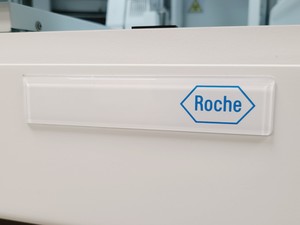 Thumbnail image of Roche Cobas e 411 Automated Analyser (Disk System) with Stand