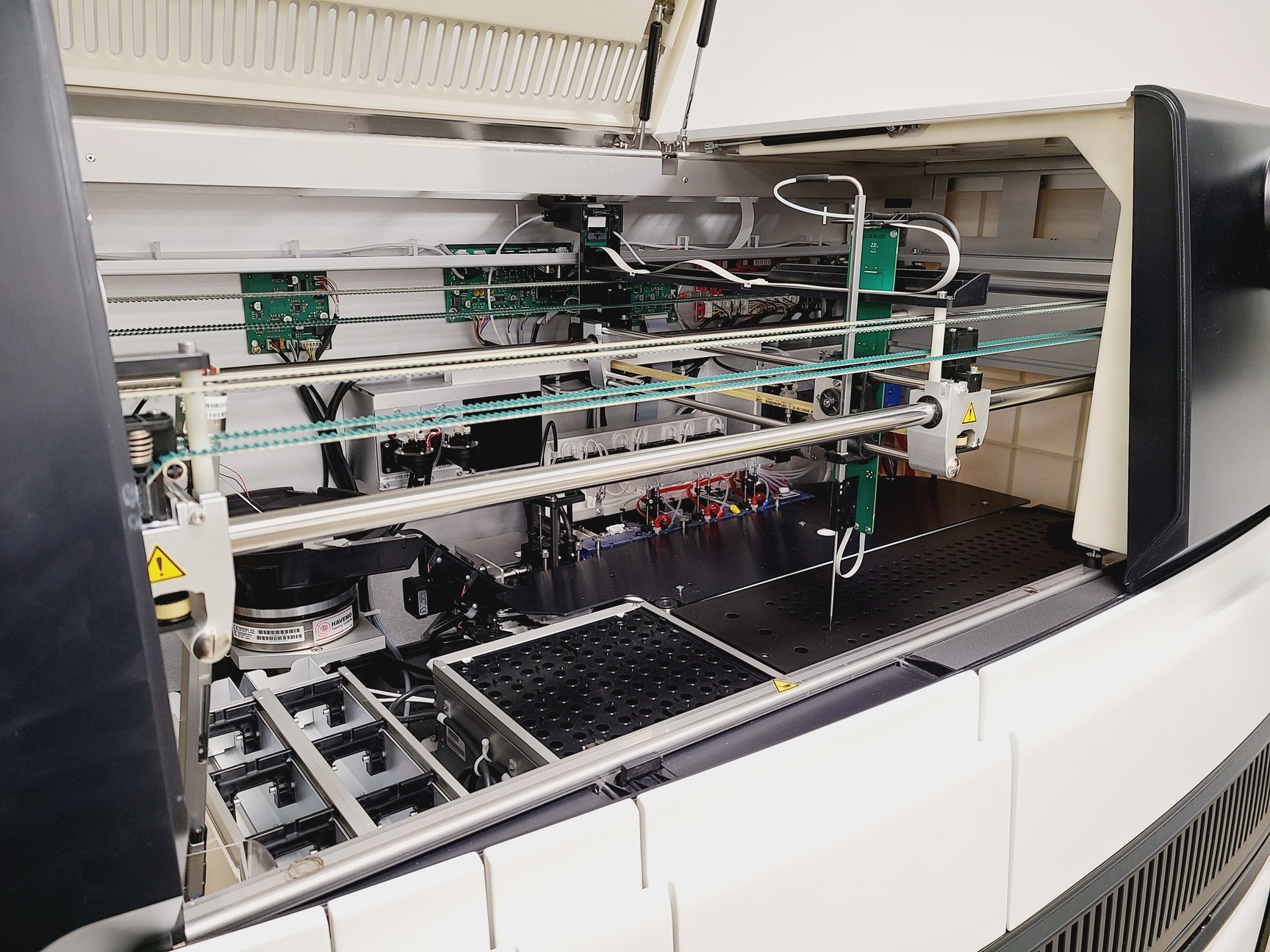 Image of Diasorin Liaison XL Chemiluminescence Immunoassay (CLIA) Analyser