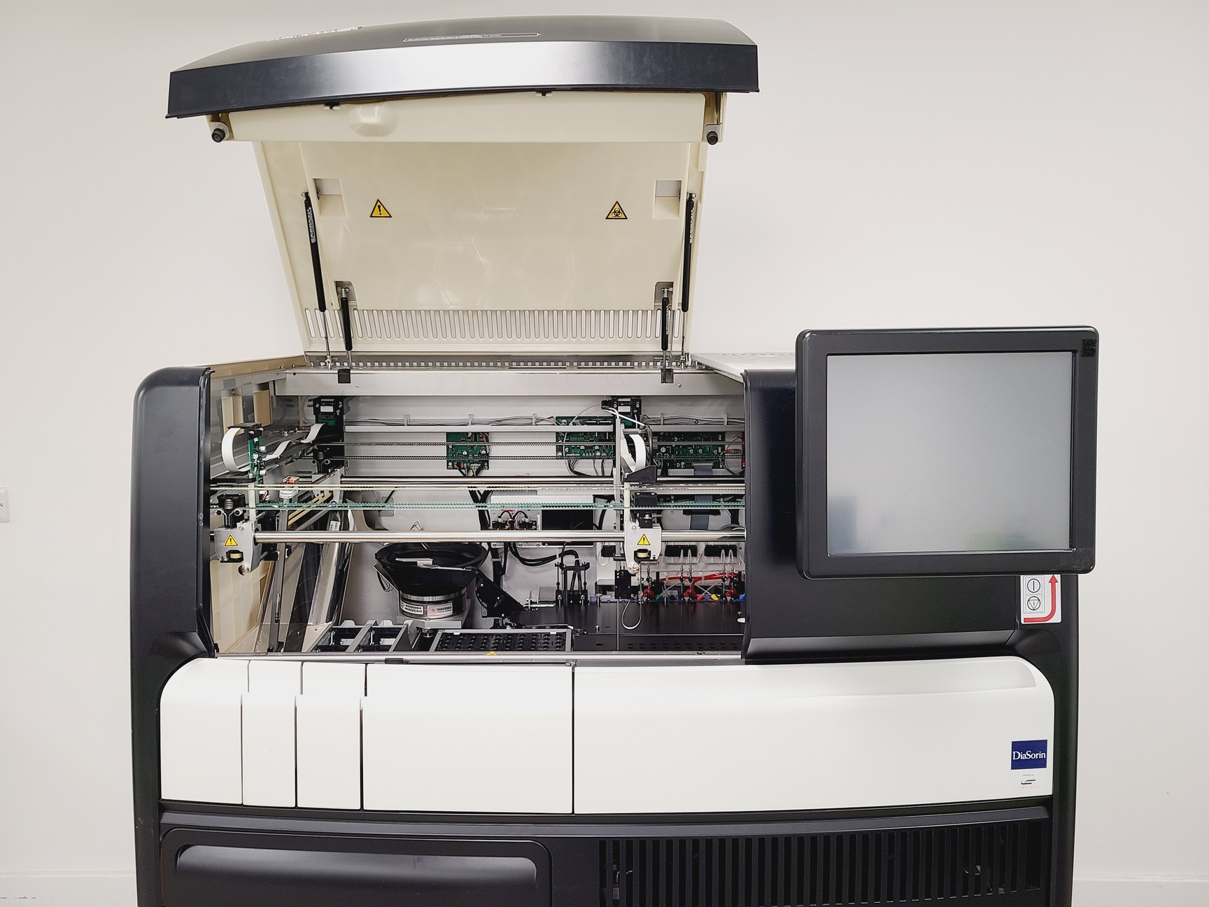 Image of Diasorin Liaison XL Chemiluminescence Immunoassay (CLIA) Analyser