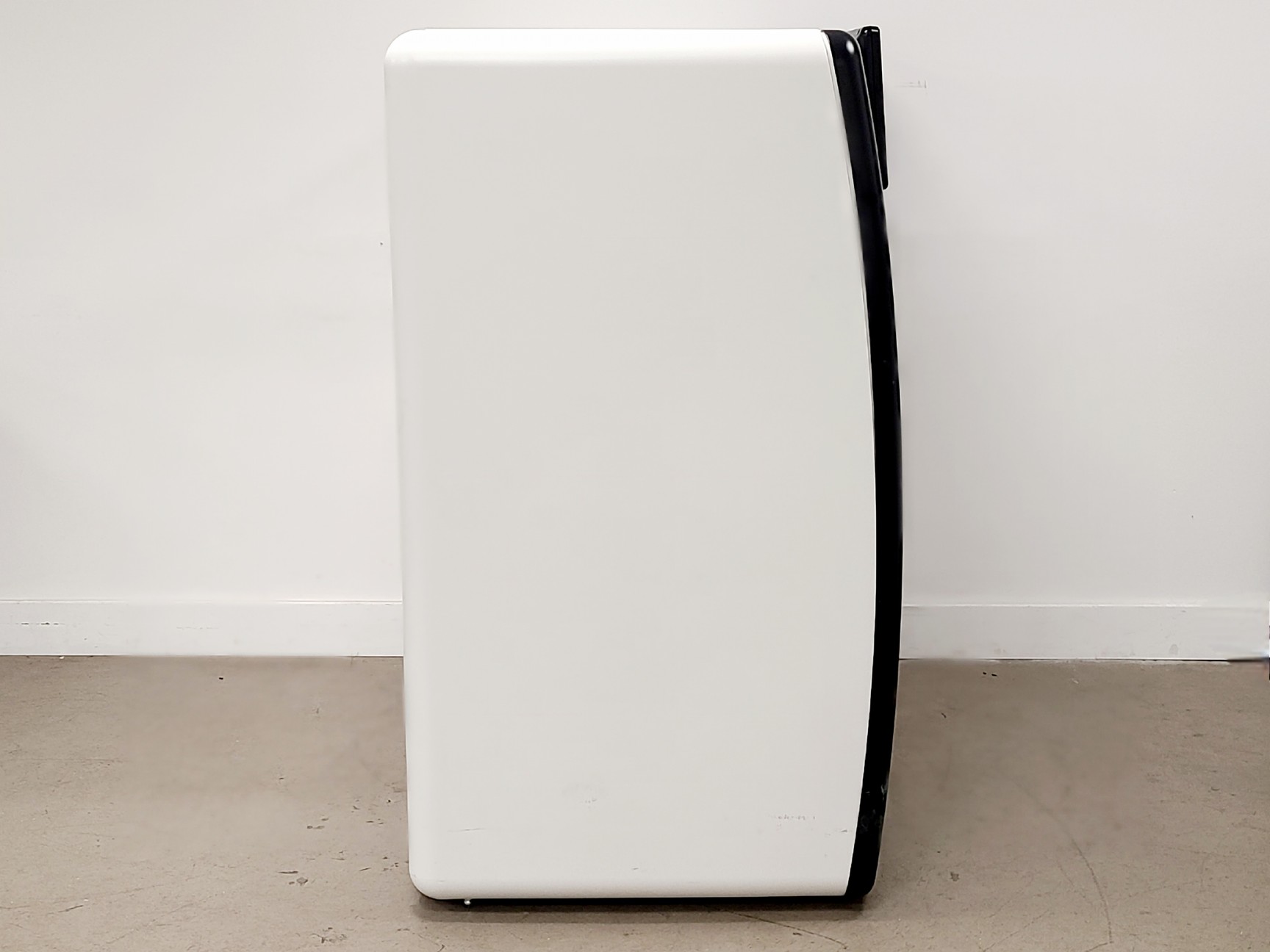 Image of Diasorin Liaison XL Chemiluminescence Immunoassay (CLIA) Analyser