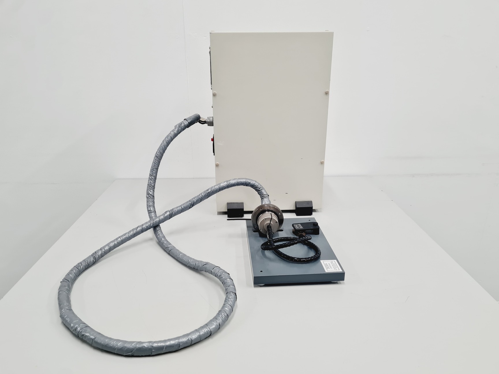 Image of Deben Cool Stage LEO-1400VP