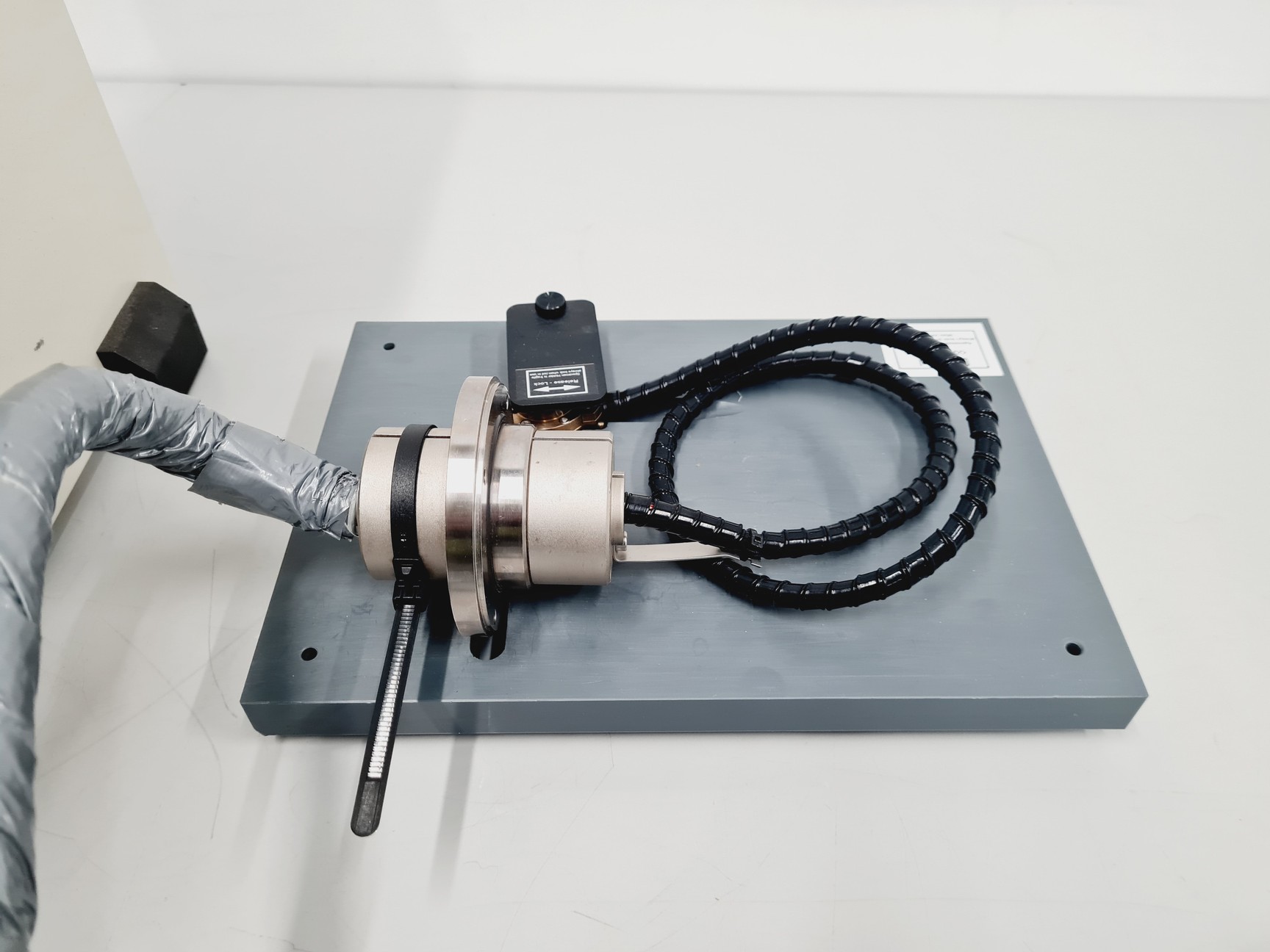 Image of Deben Cool Stage LEO-1400VP