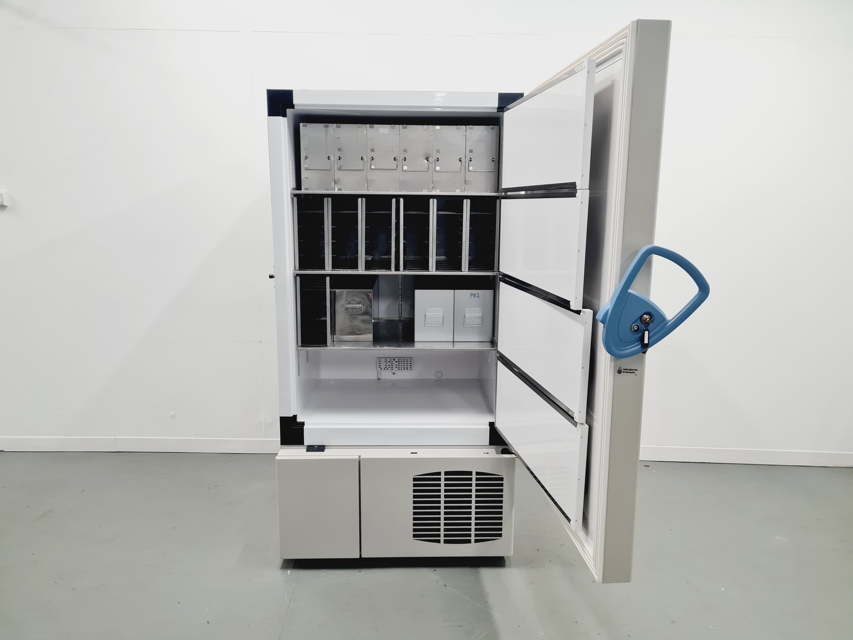 Image of Thermo Scientific Forma 88000 Series Ultra-Low Temperature Freezer