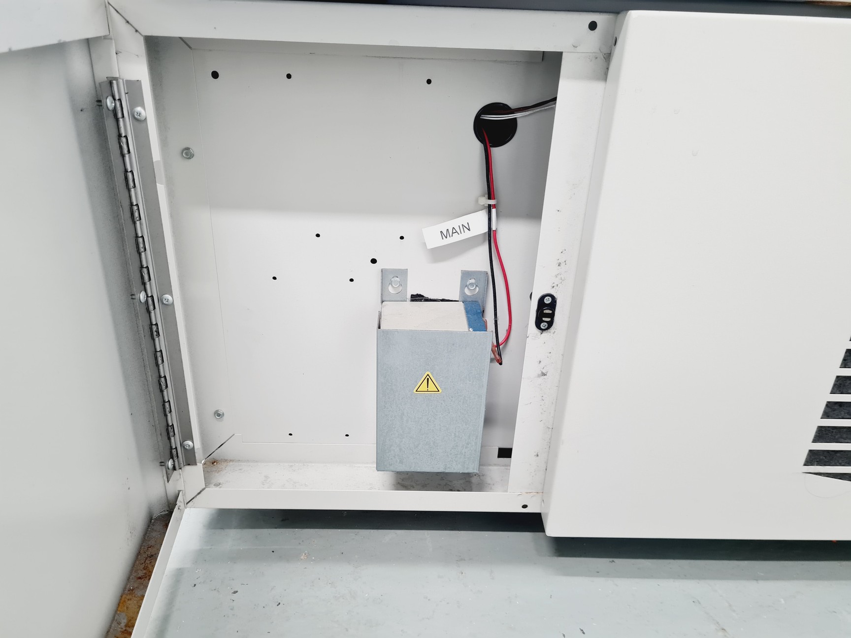 Image of Thermo Scientific Forma 88000 Series Ultra-Low Temperature Freezer