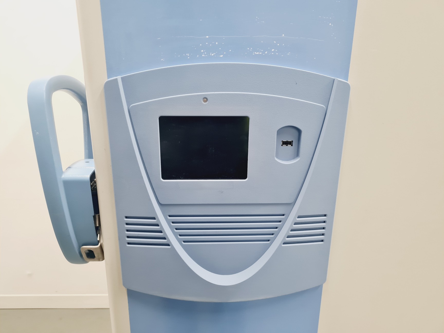 Image of Thermo Scientific Forma 88000 Series Ultra-Low Temperature Freezer