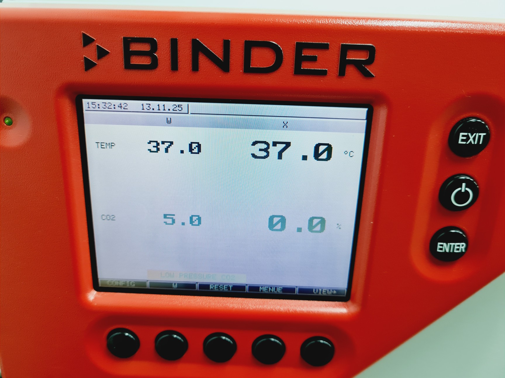 Image of Binder CB 210 CO2 Incubator Lab