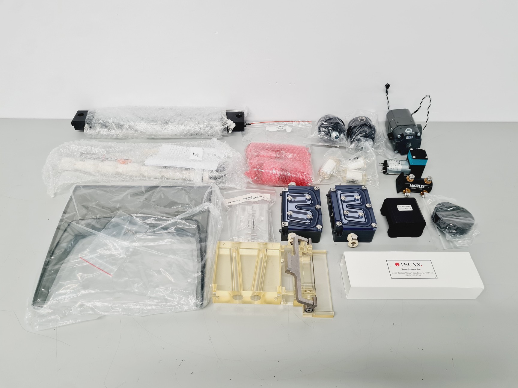 Image of BD FACSAria IIu Cell Sorter System Spares/Repair Lab