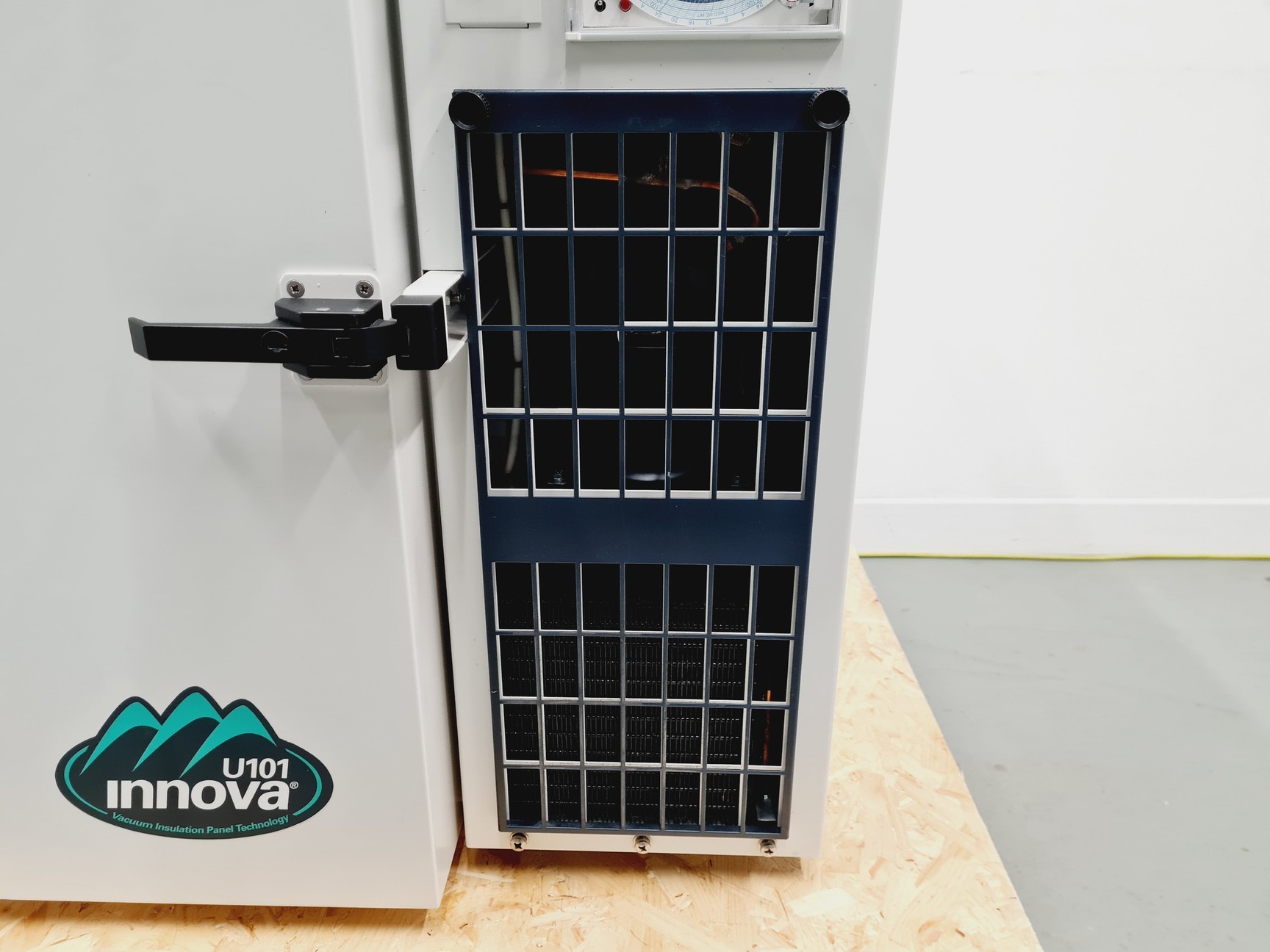 U101 Innova New Brunswick Scientific Innova U101 -86 Ultra Low Temperature Freezer